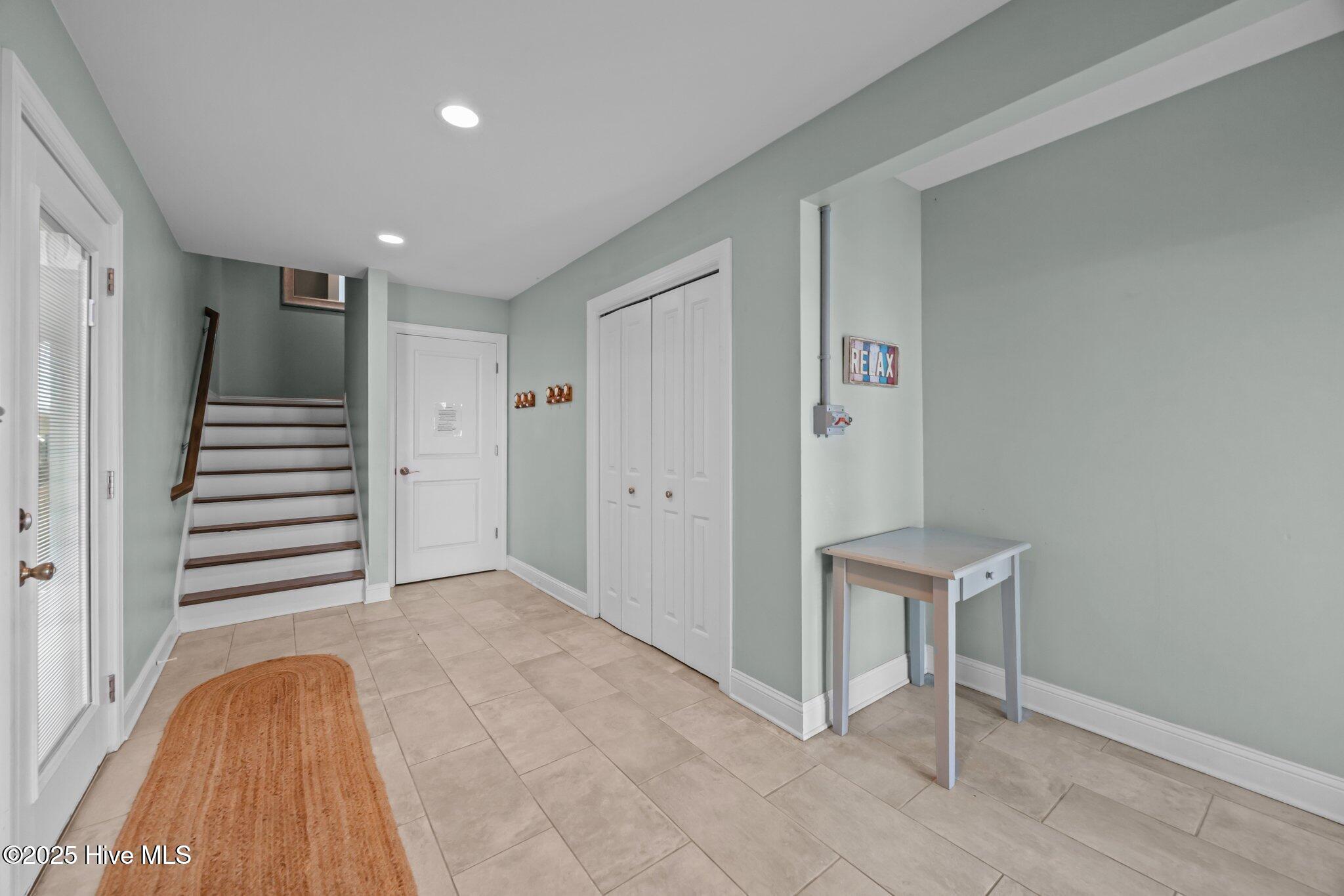 100535053 | Photo 13