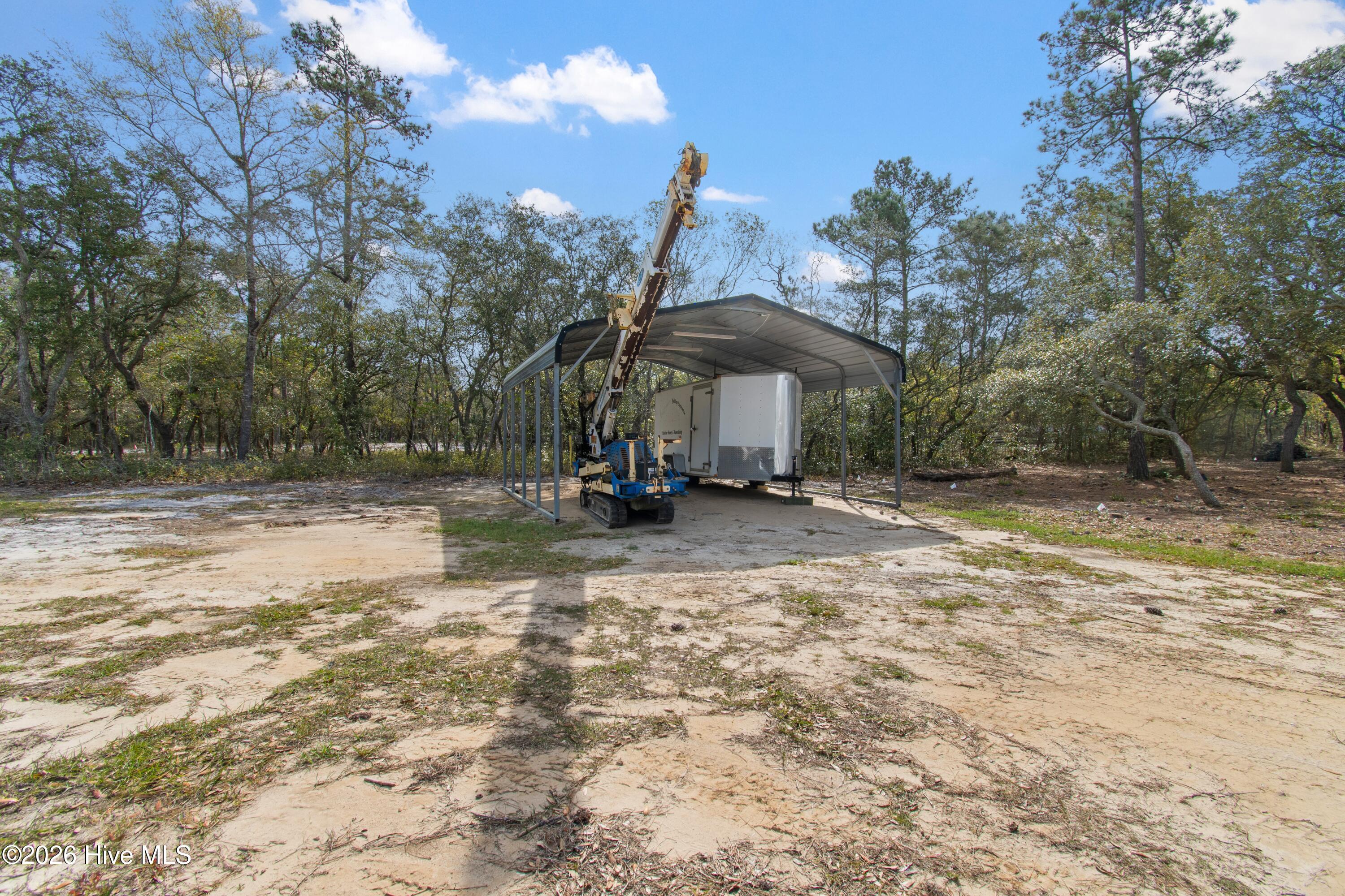 100563452 | Photo 32