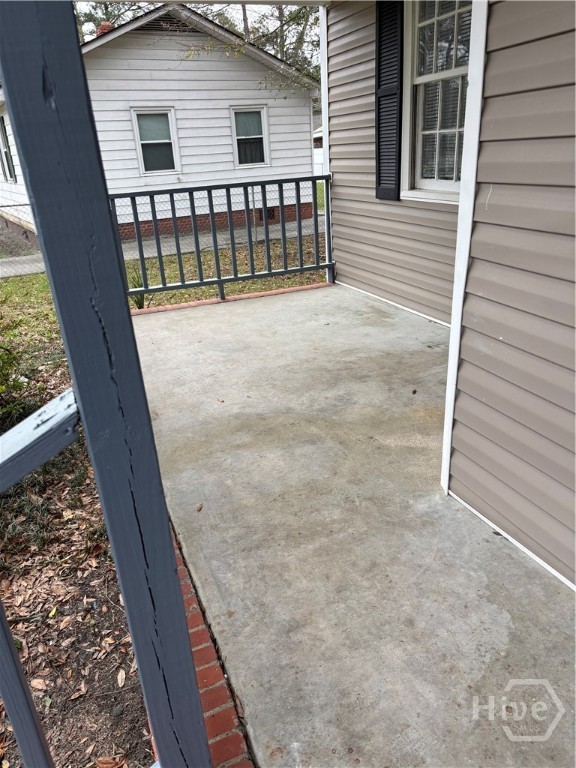 30 Pine Valley Road, Savannah, GA 31404 Listing Photo  2