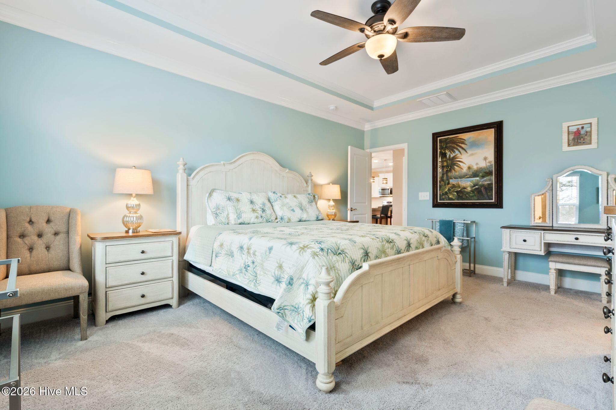 100553867 | Photo 19