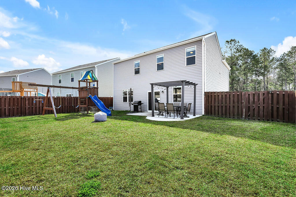 100560031 | Photo 30