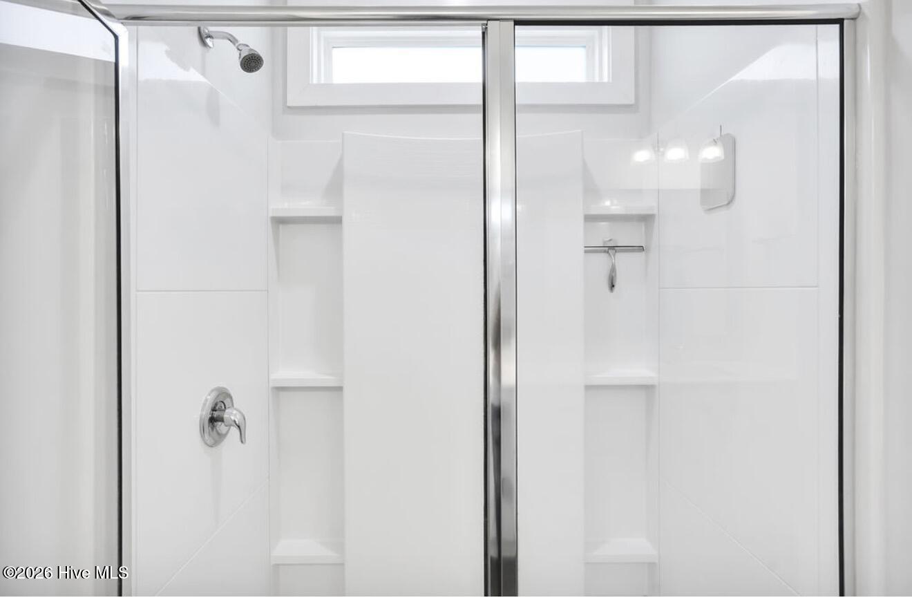 100566526 | Photo 20