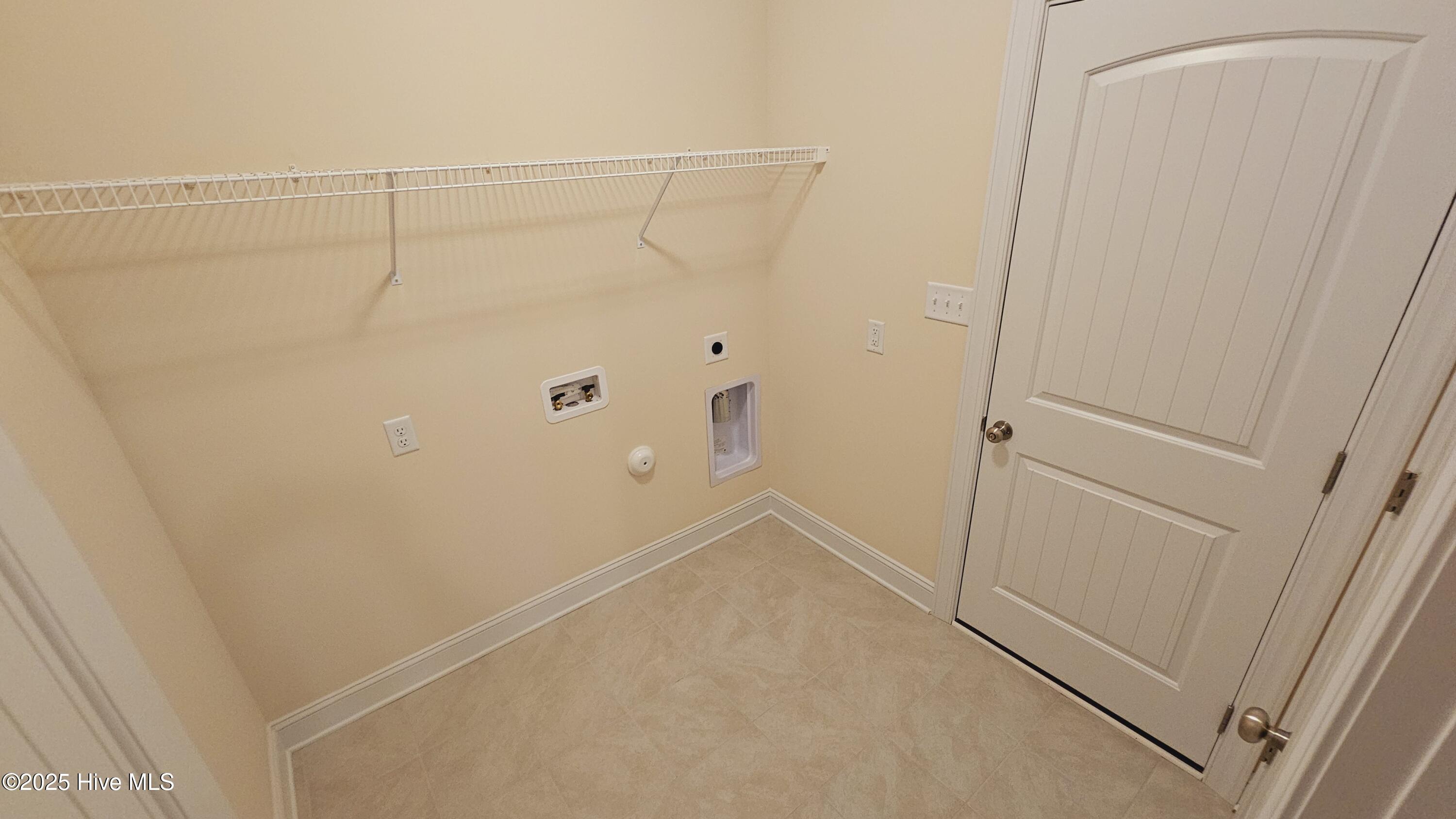 100533971 | Photo 20