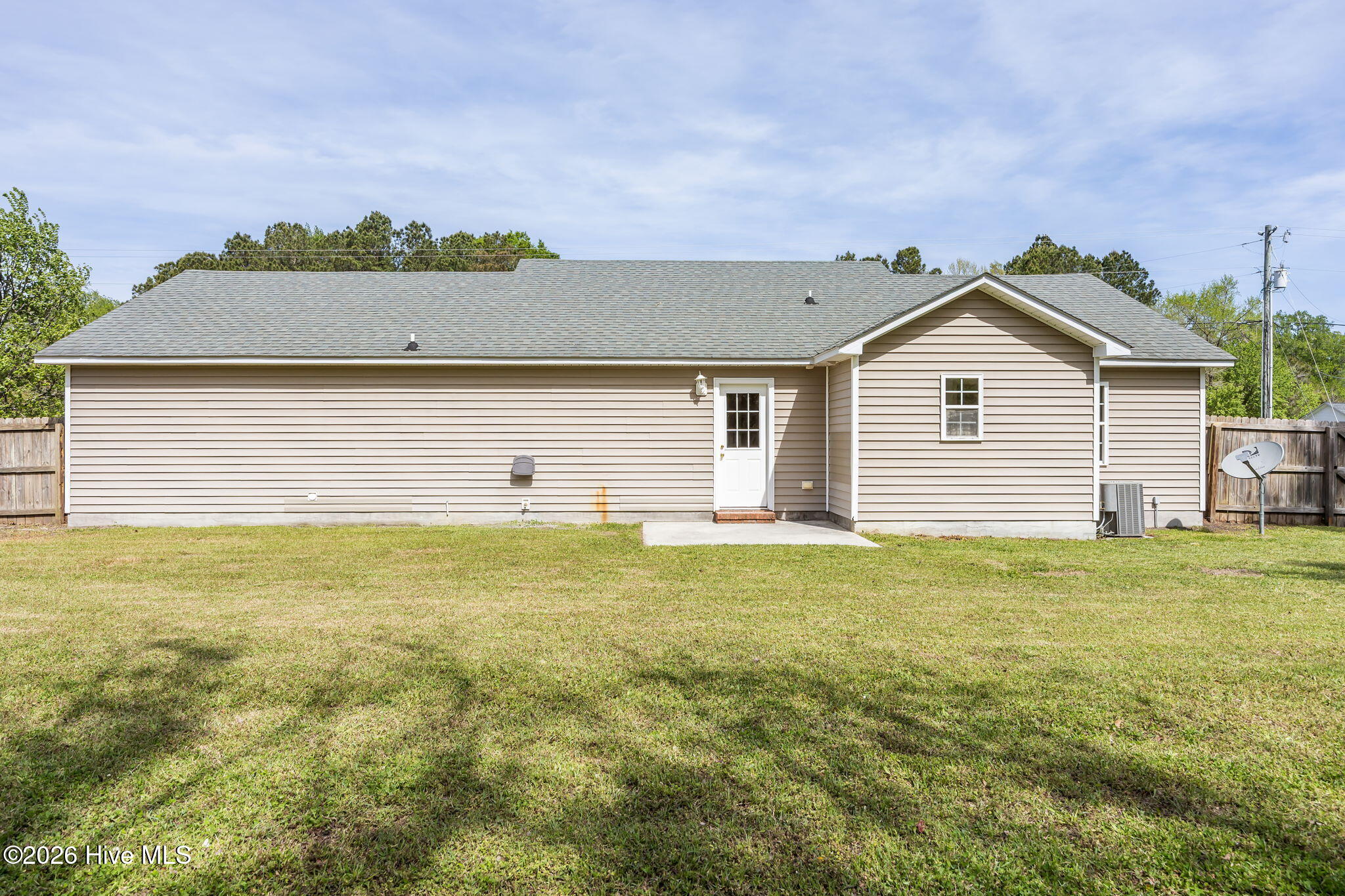 100565884 | Photo 33