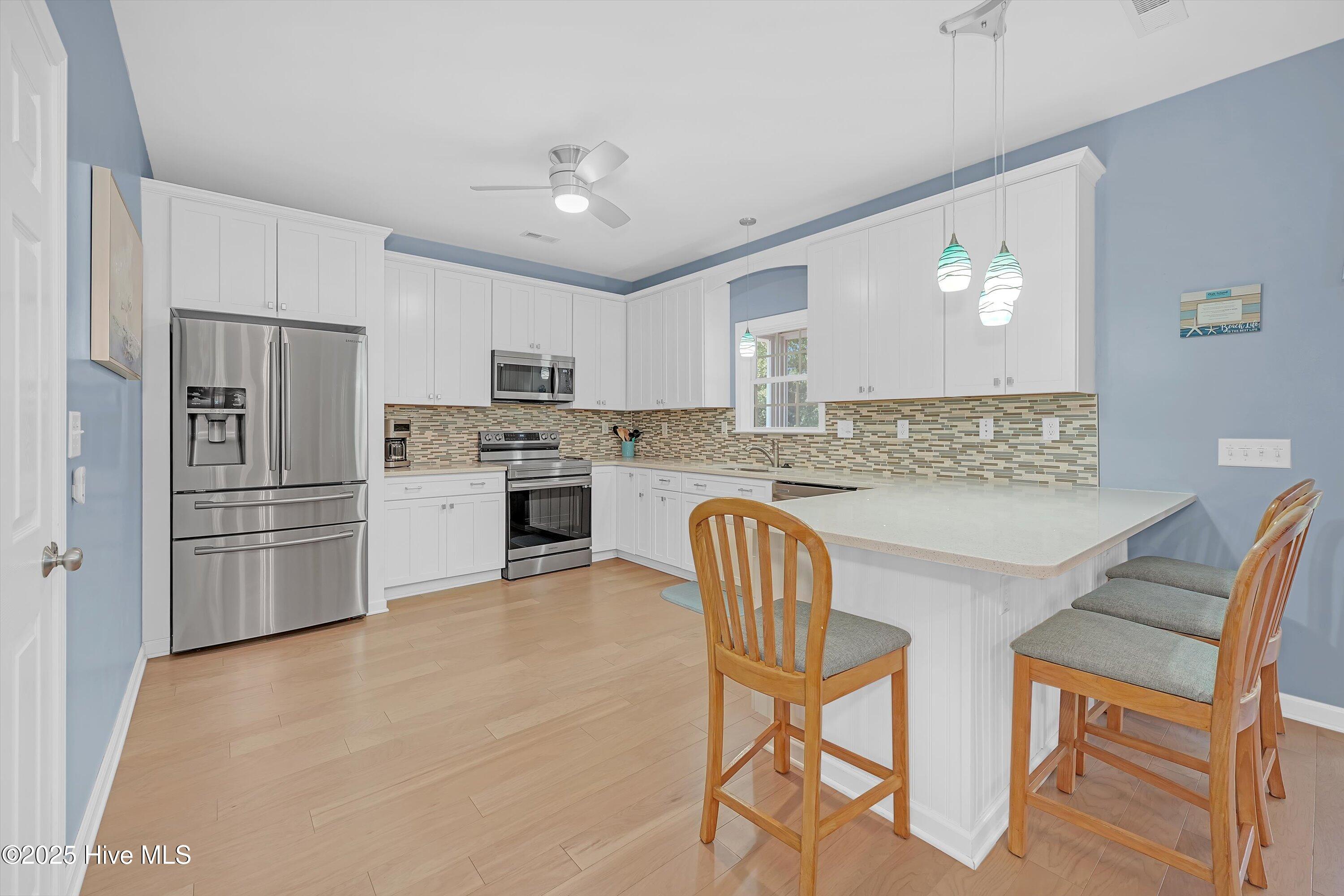 100541336 | Photo 16