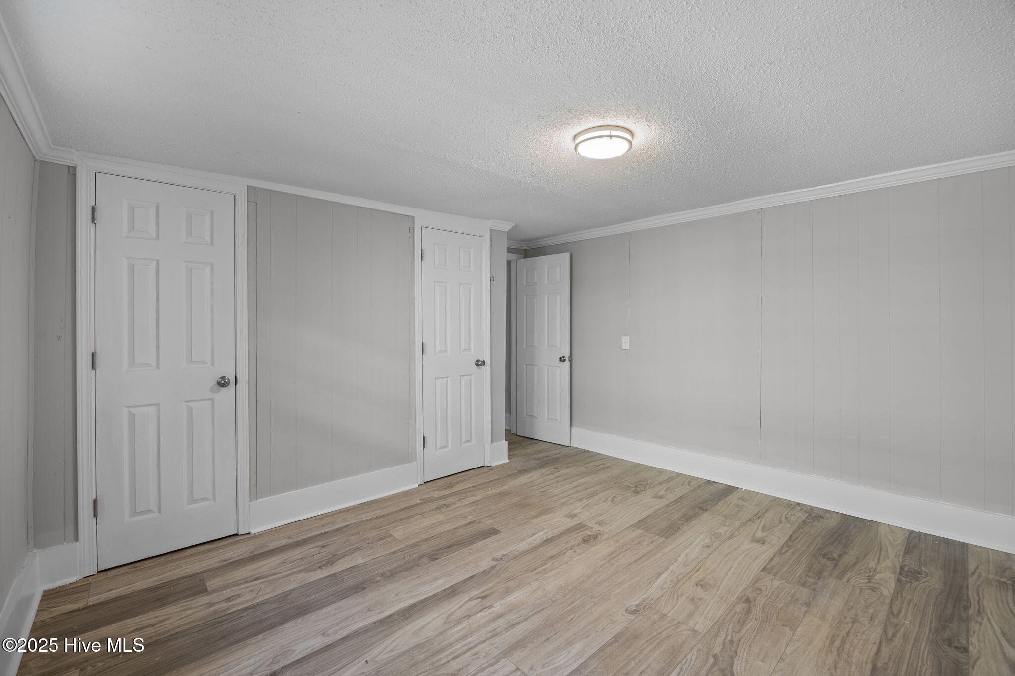 100545676 | Photo 37