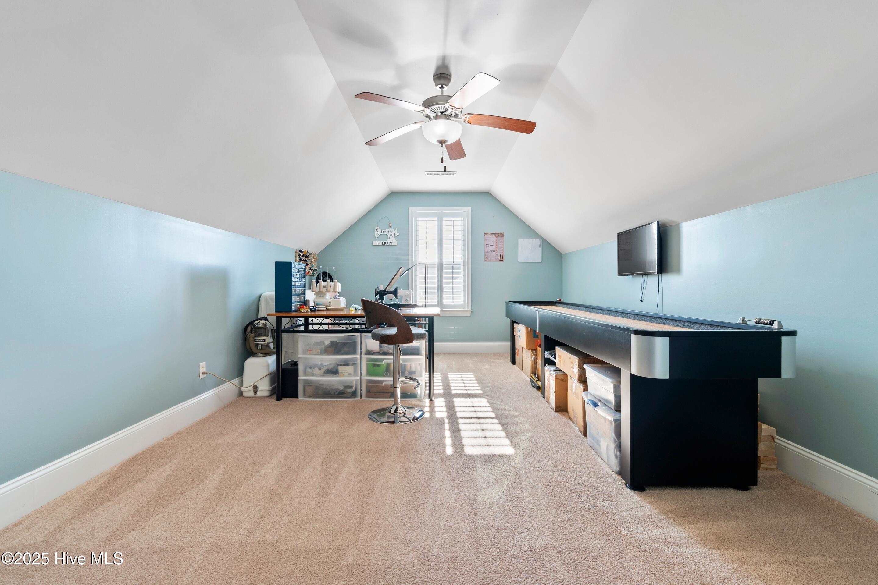 100540800 | Photo 56