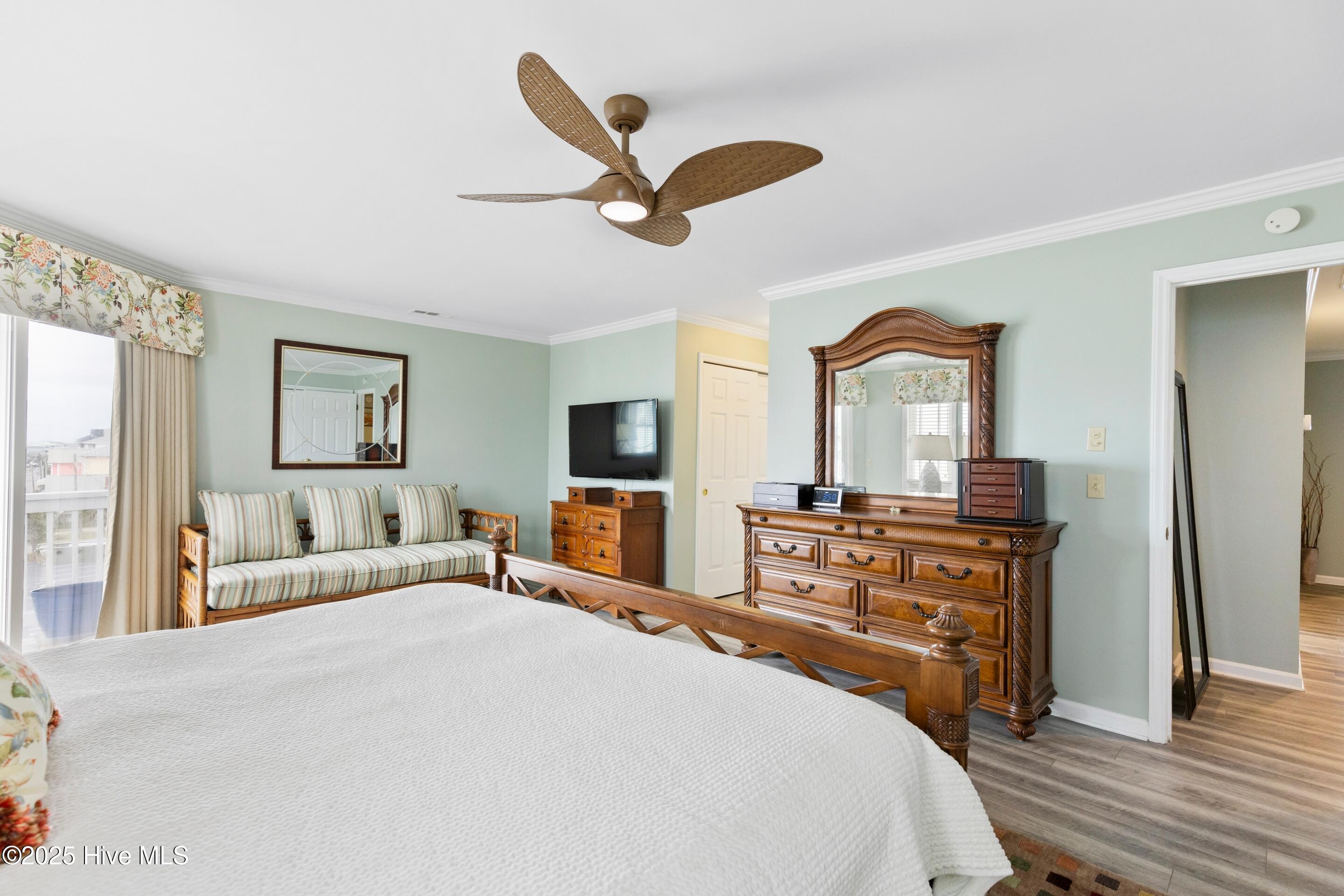 100539934 | Photo 25