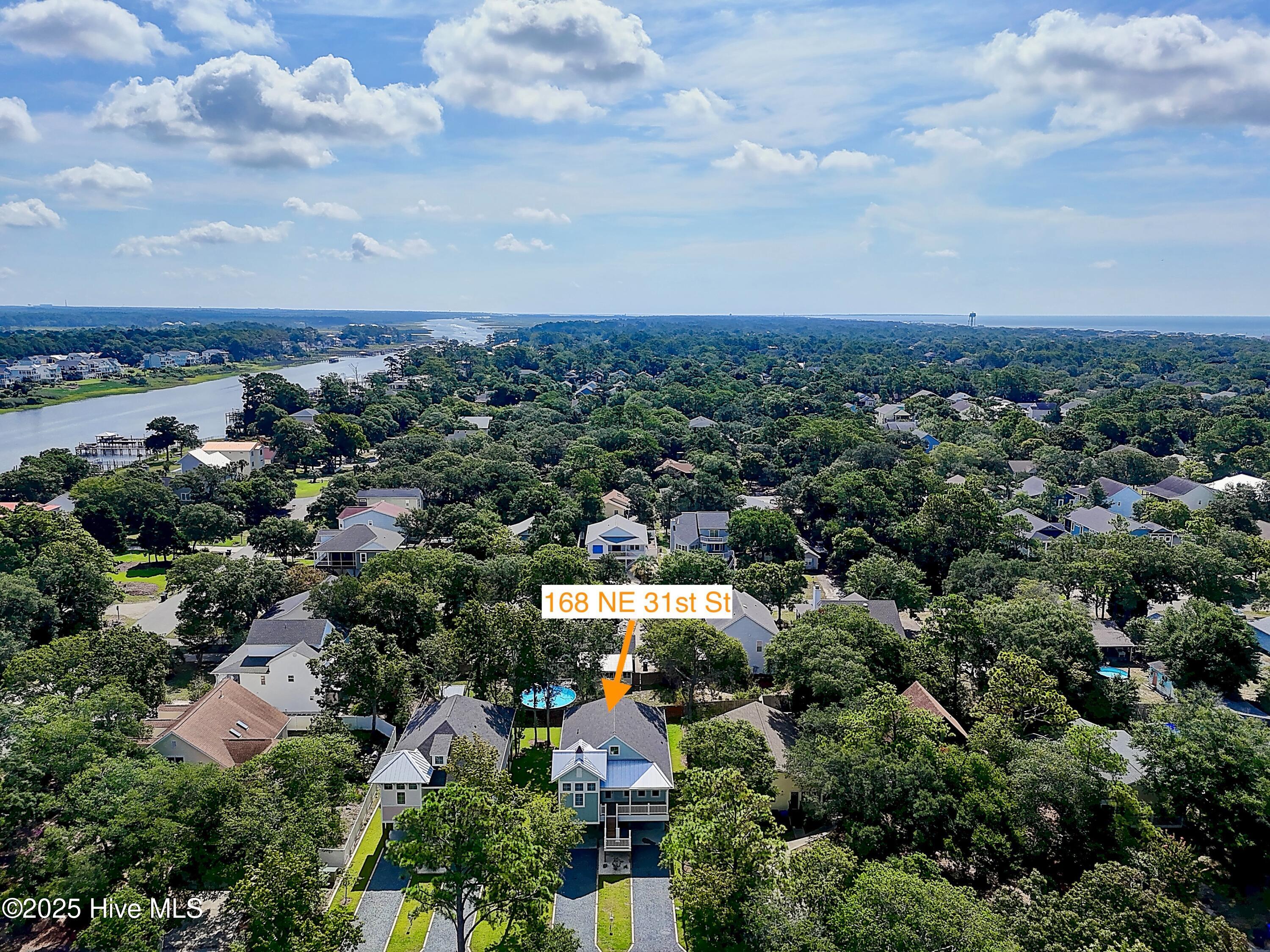 100502884 | Photo 53