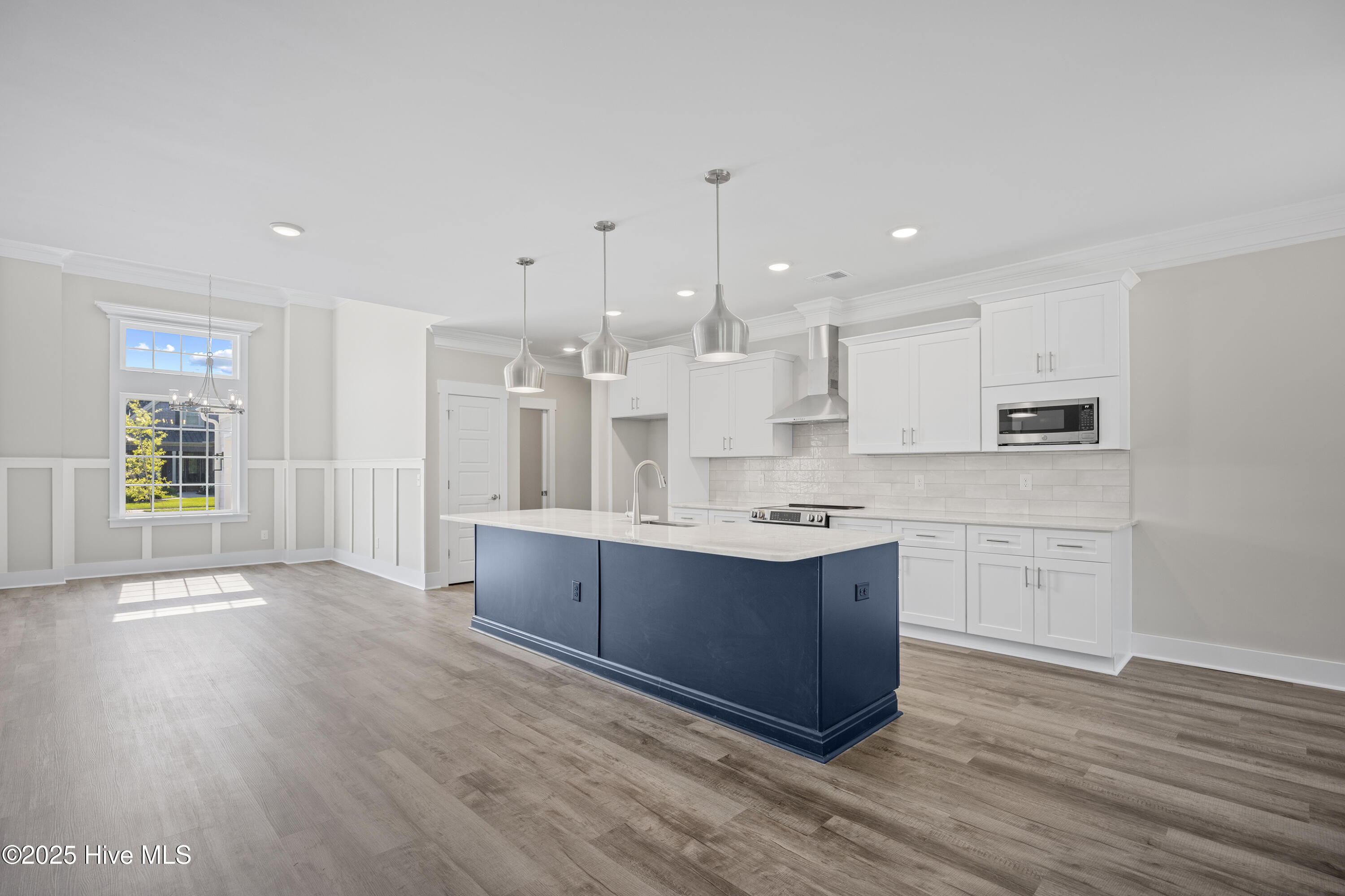 100472156 | Photo 14