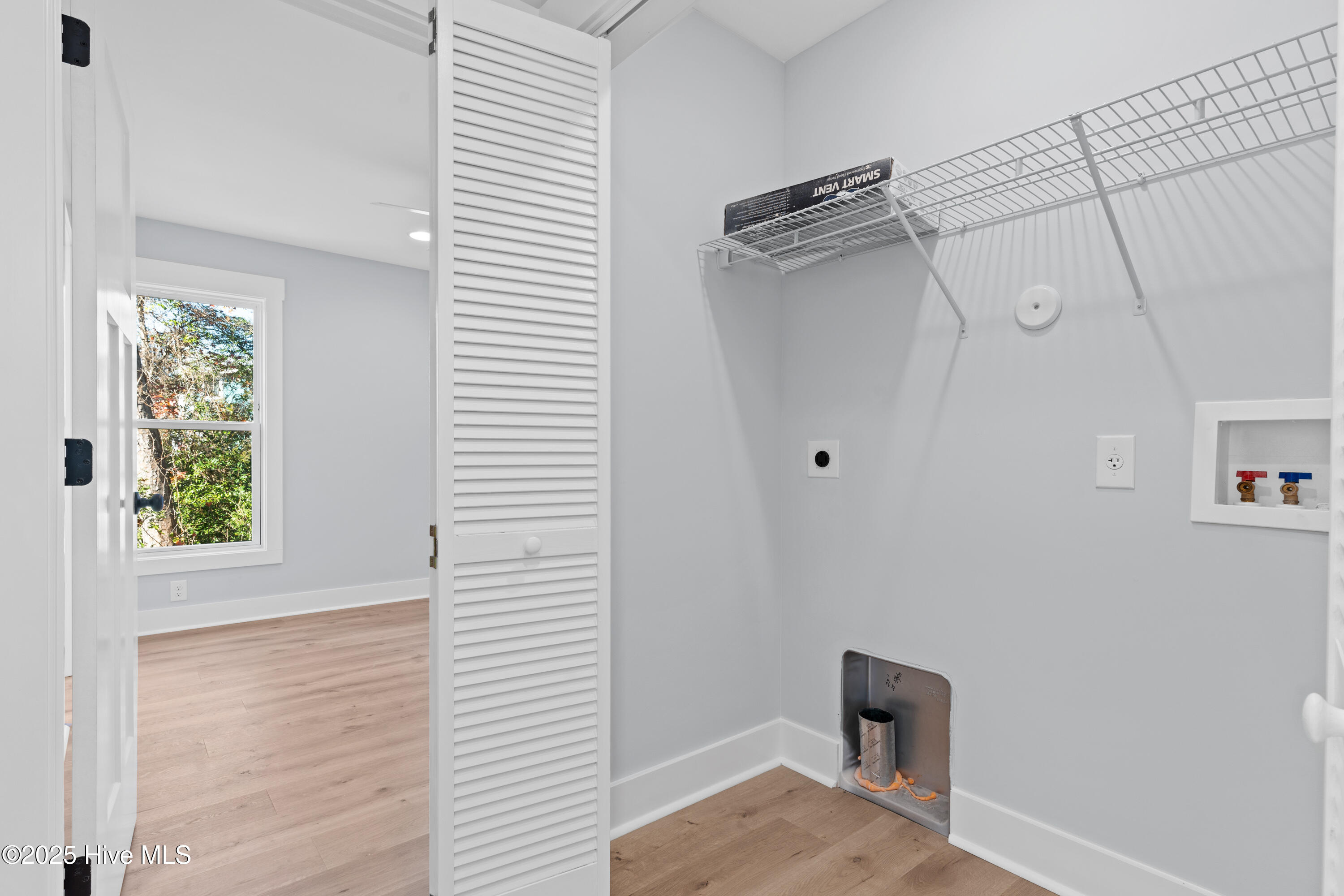 100545556 | Photo 52