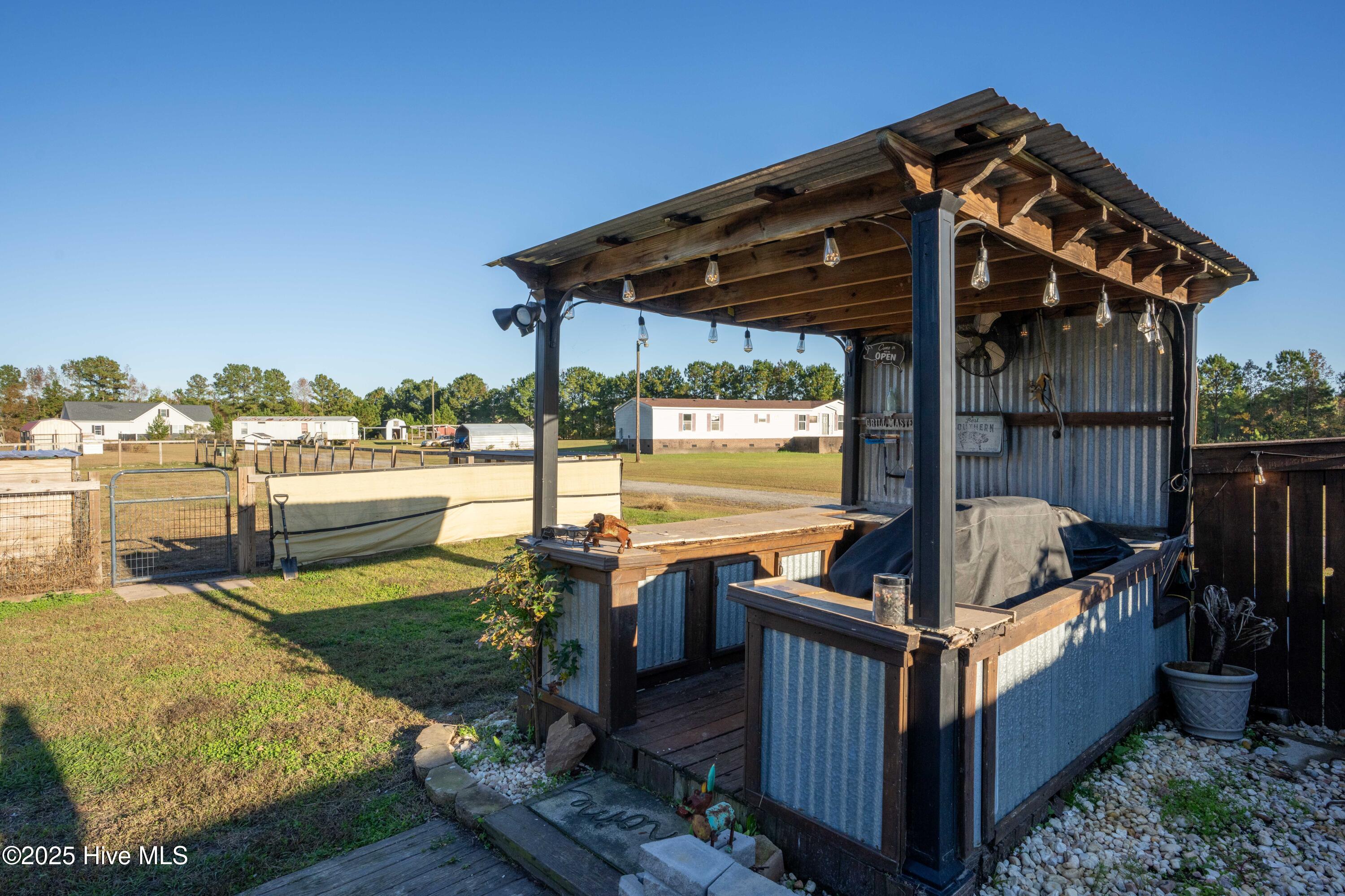 100539852 | Photo 30