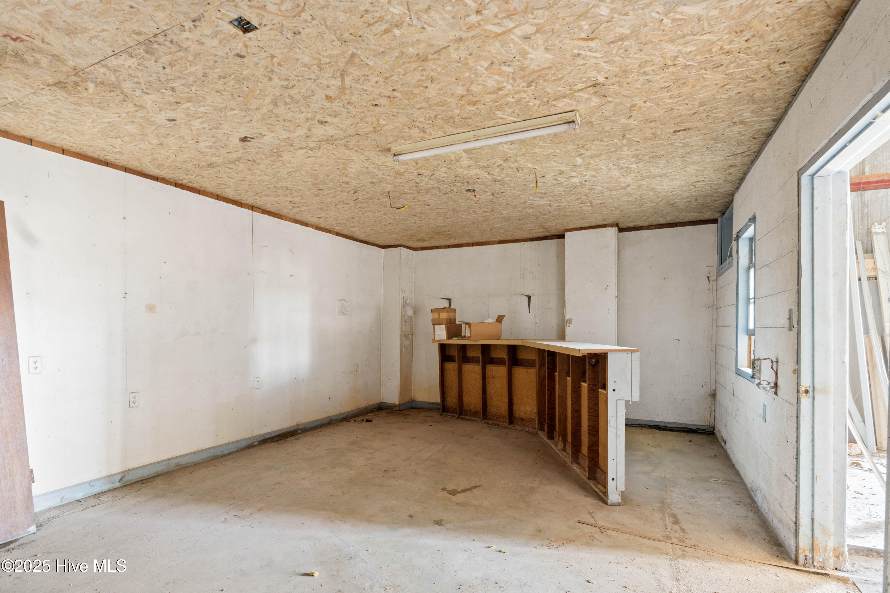 211 S Canal Street, Whiteville, NC, 28472