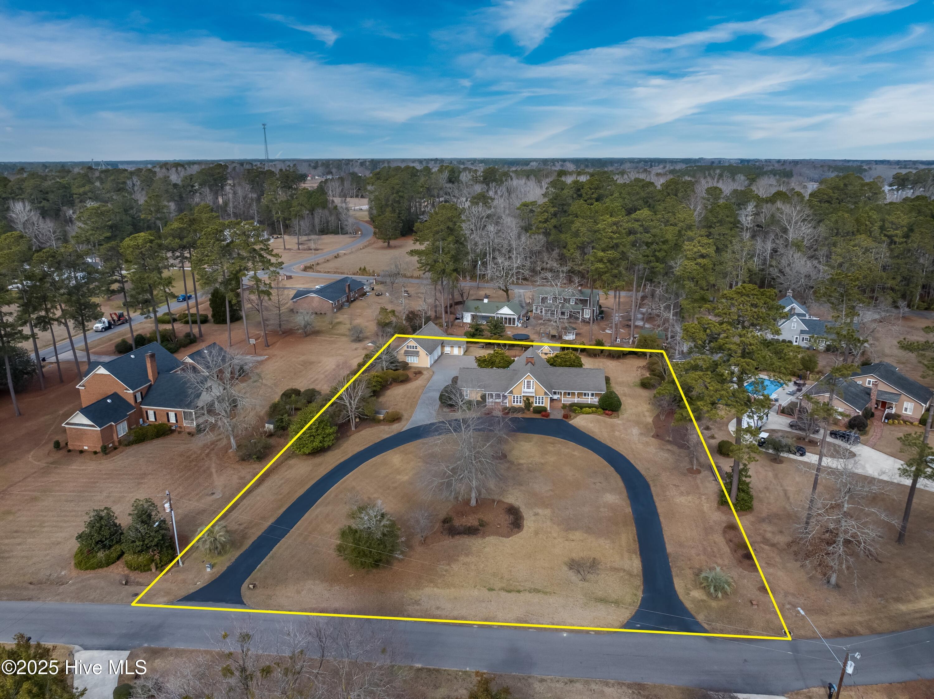 100485107 | Photo 56