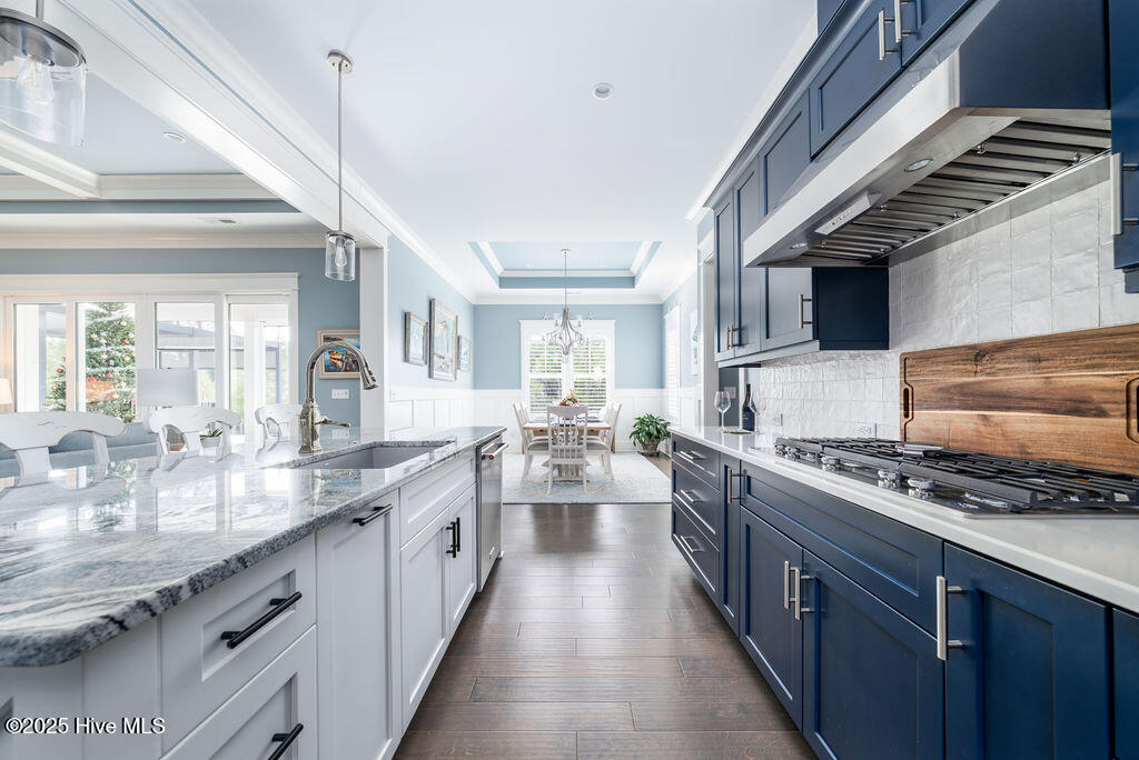 100544348 | Photo 11