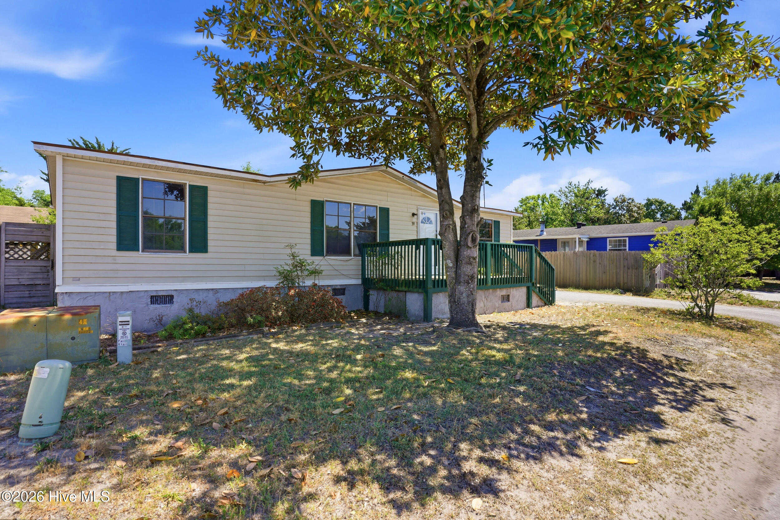 100569235 | Photo 20