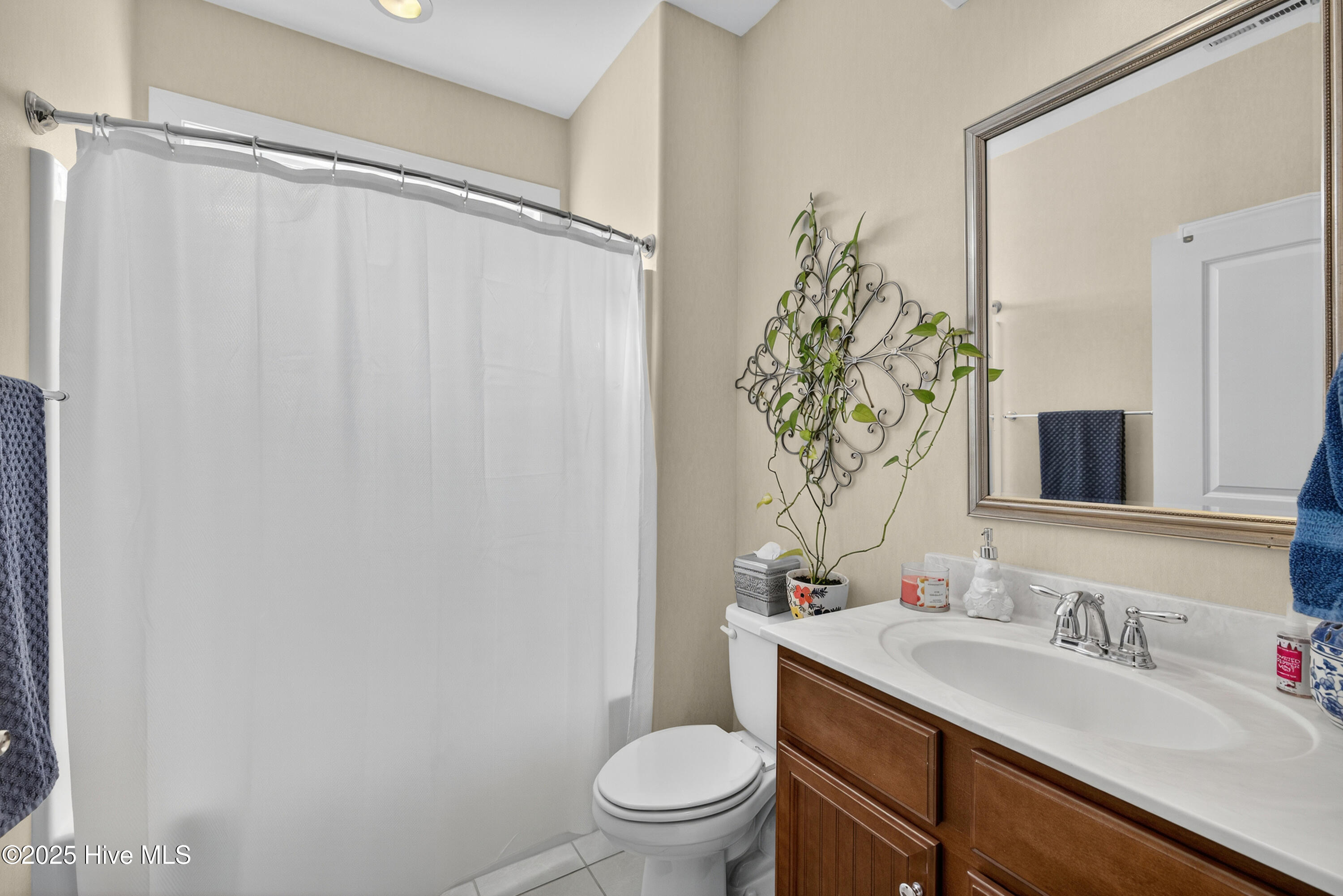 100541458 | Photo 22