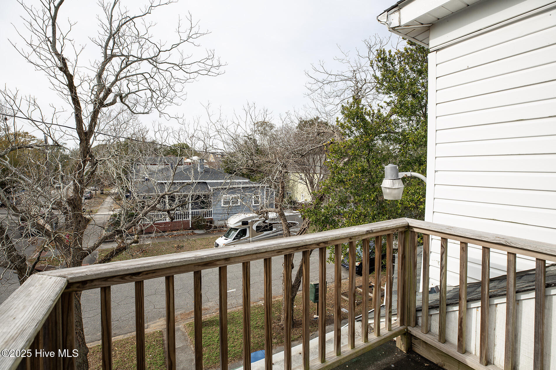 100544261 | Photo 34