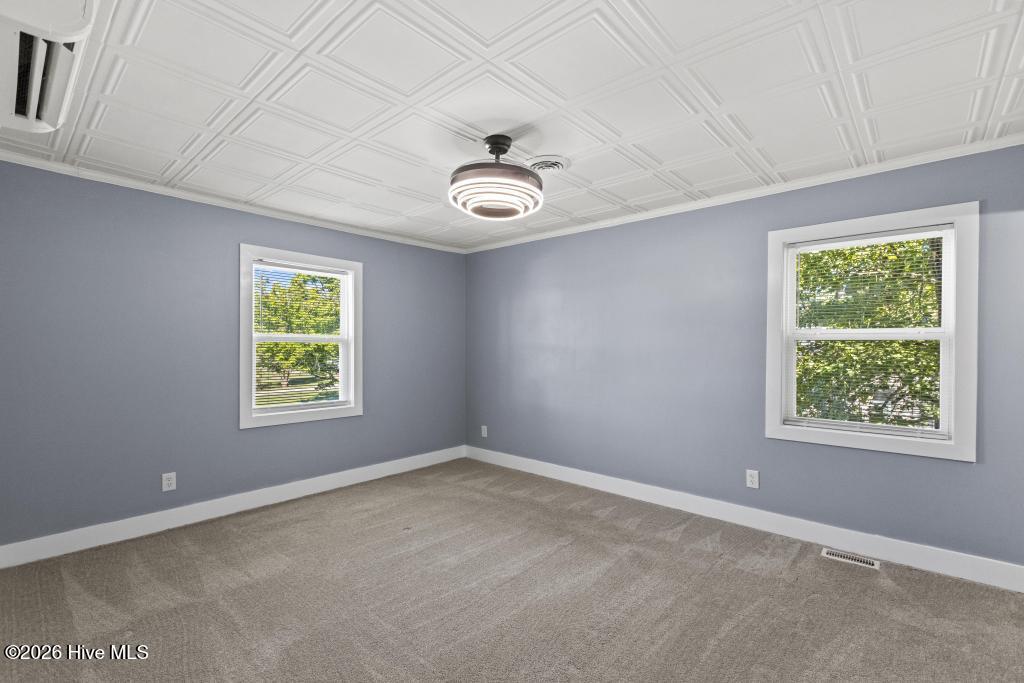 211 Warren Court,Jacksonville