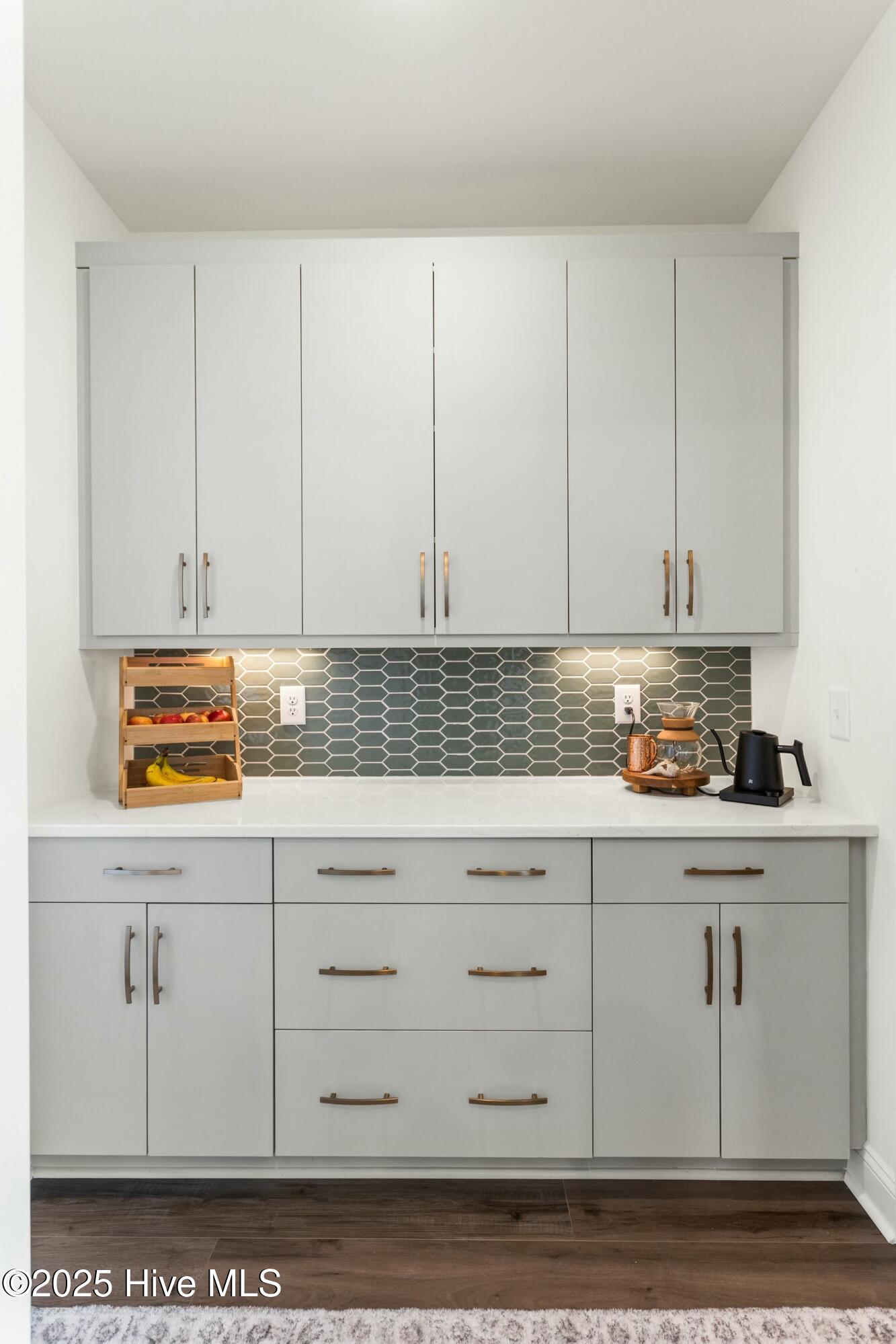 100500732 | Photo 23