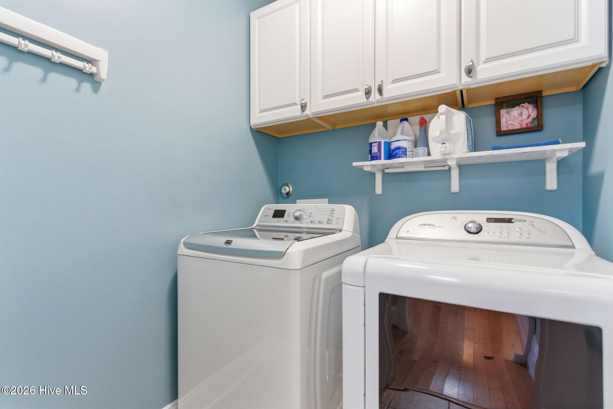 100569410 | Photo 40