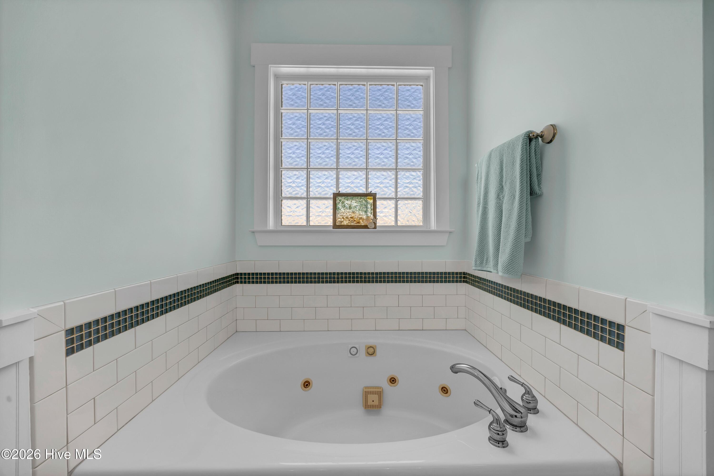 810 N Carolina Beach Avenue N UNIT 1, Carolina Beach, NC, 28428