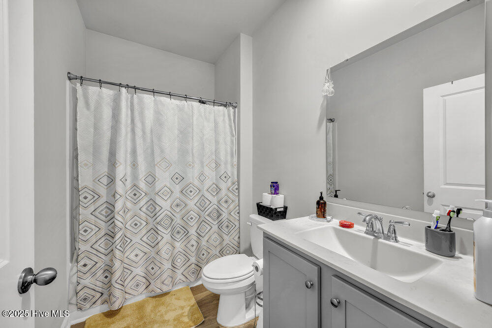 100542471 | Photo 12