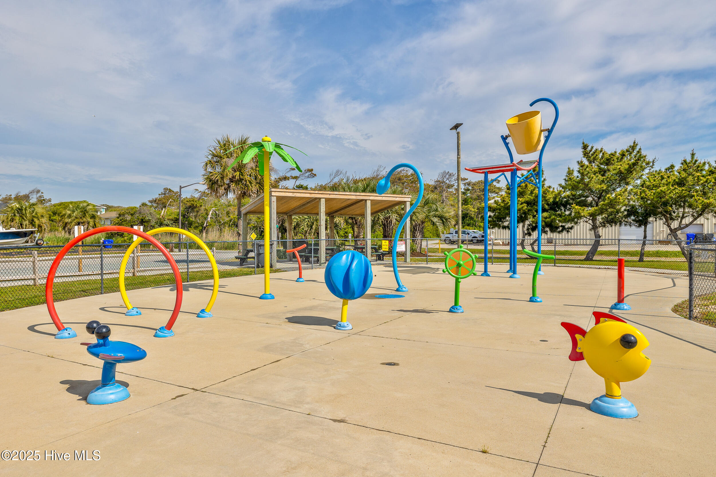 100550005 | Photo 48