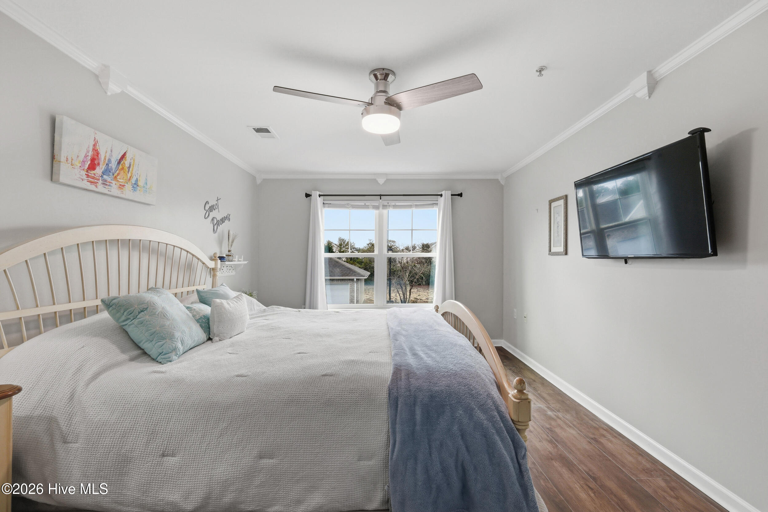 100552778 | Photo 18