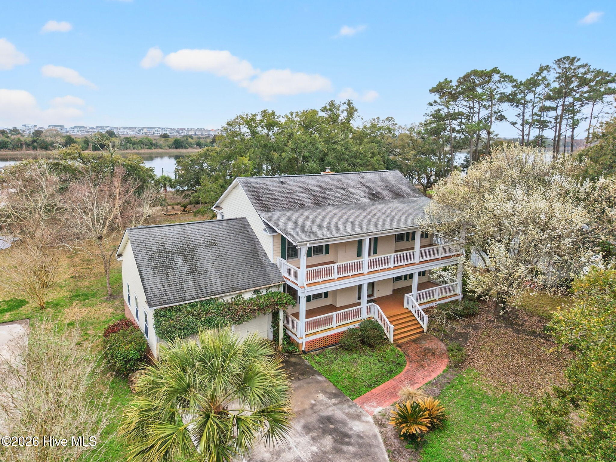 100559541 | Photo 36