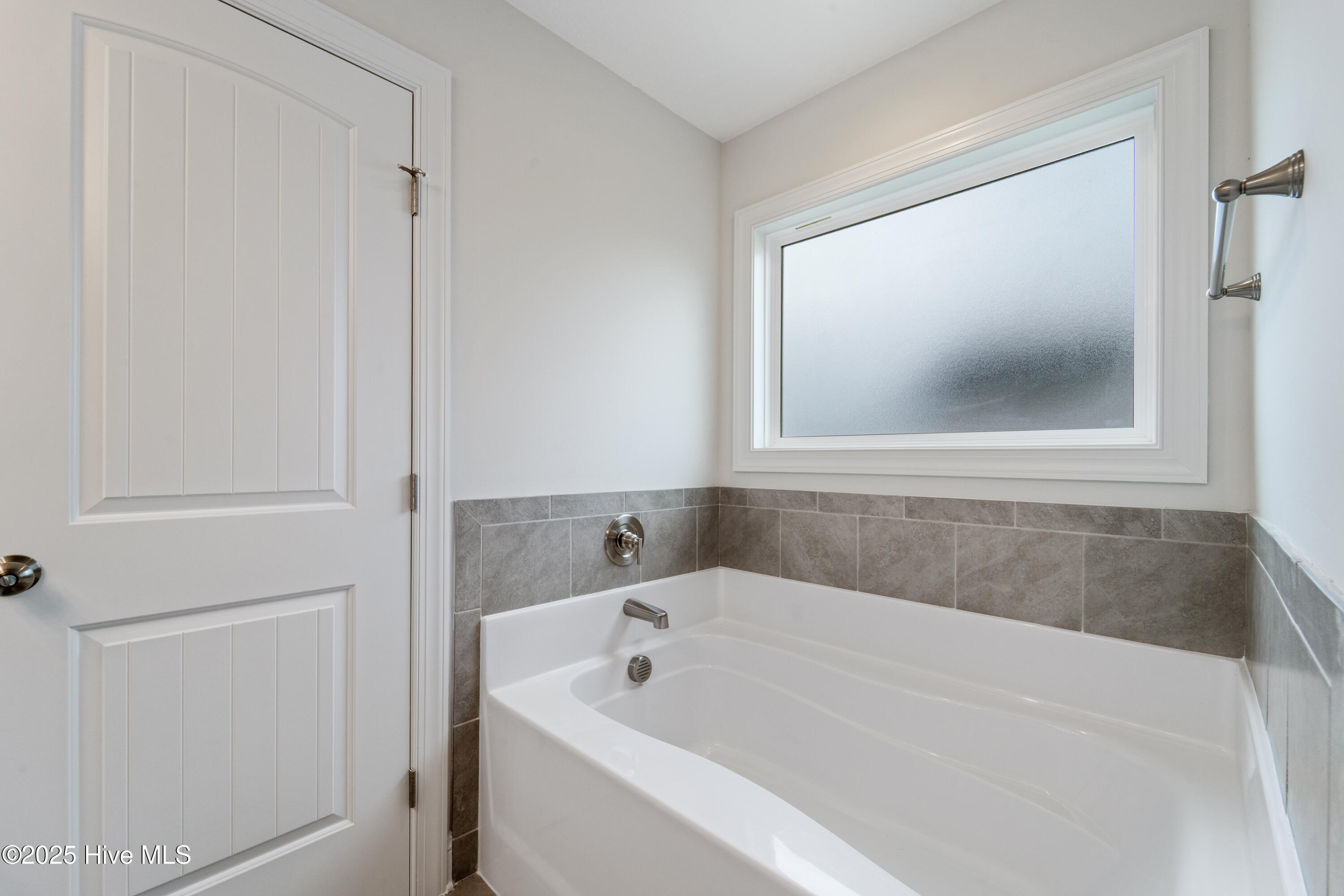 100502938 | Photo 20