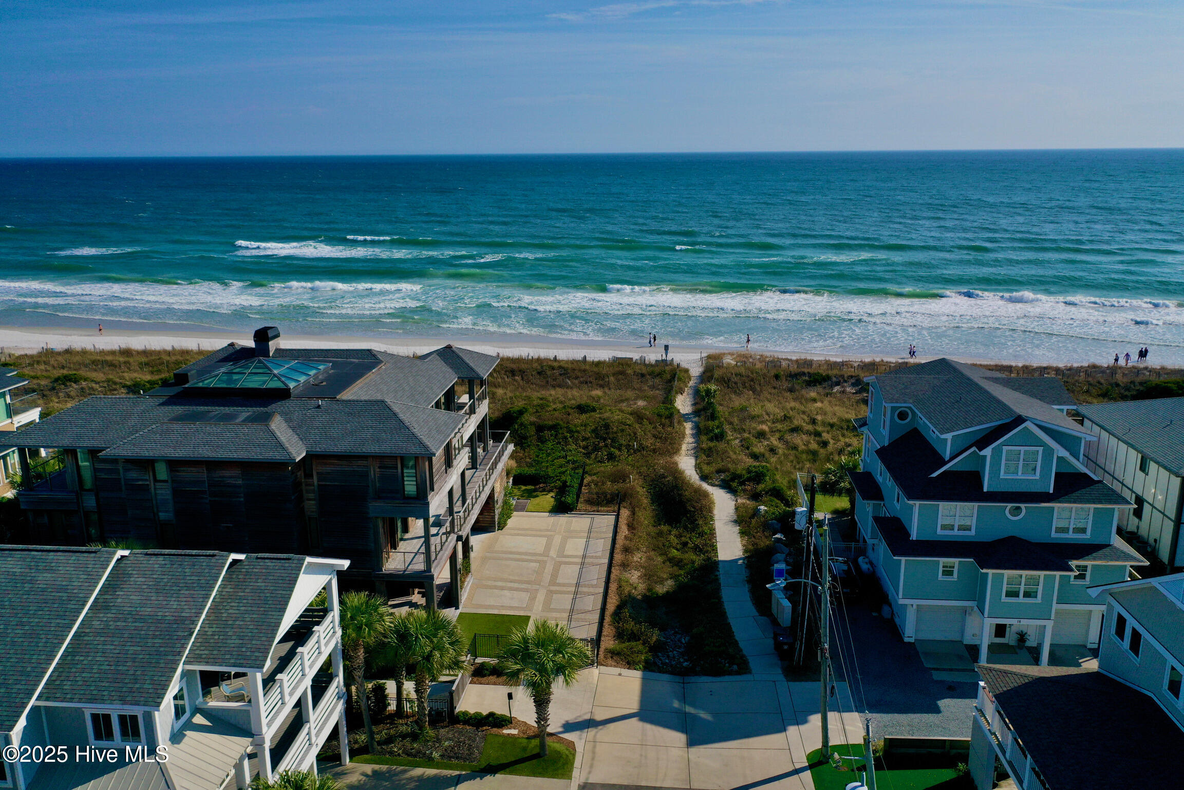 100543231 | Photo 91