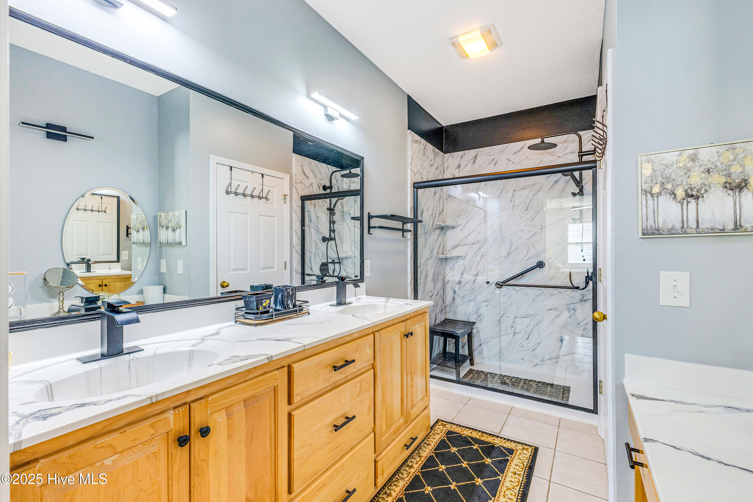 100544193 | Photo 18