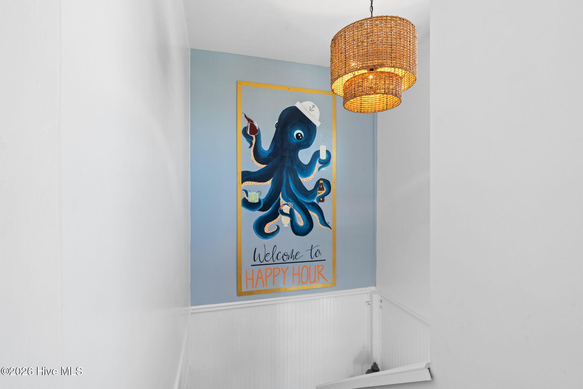 100563931 | Photo 69