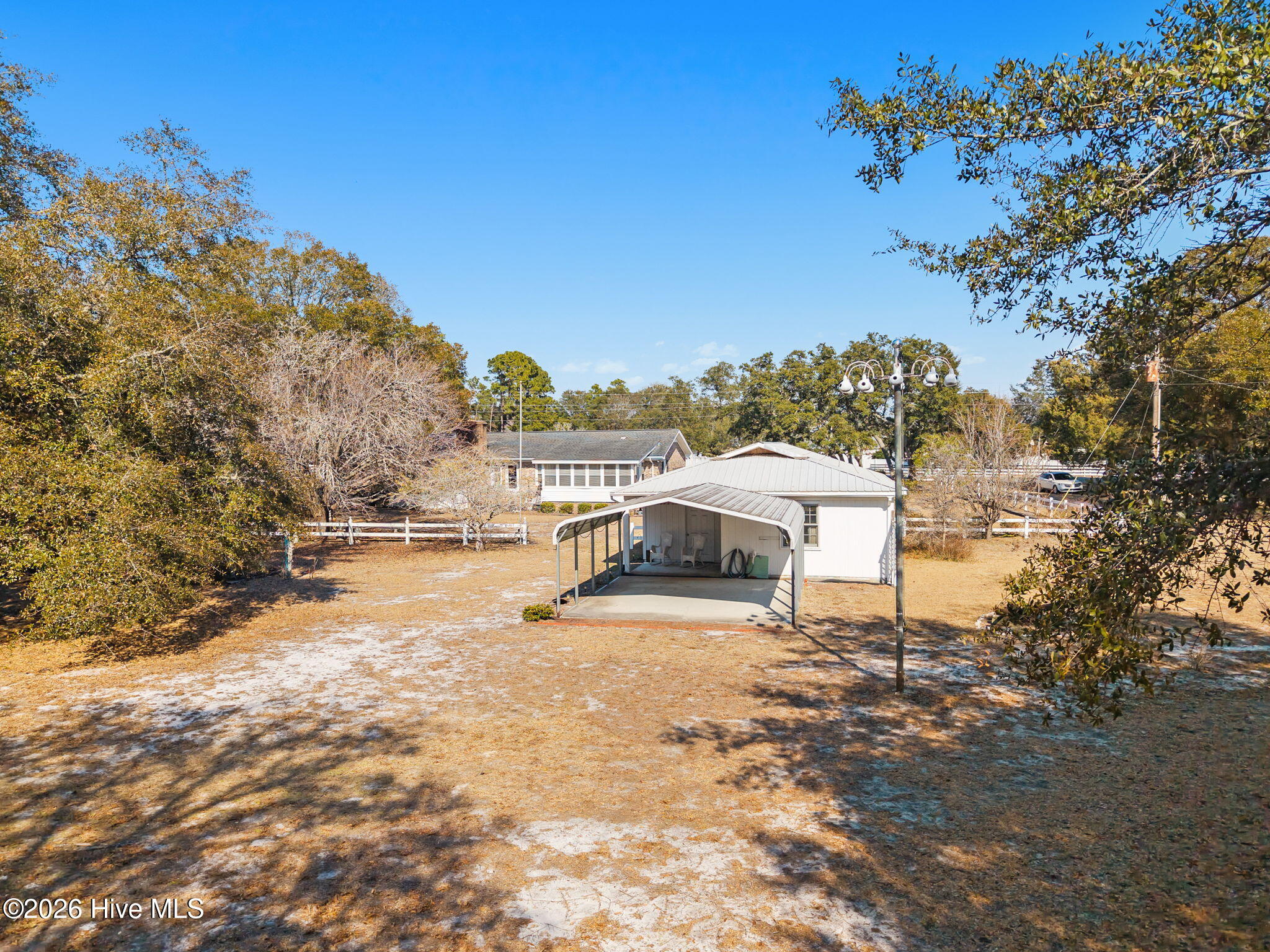 100554530 | Photo 35