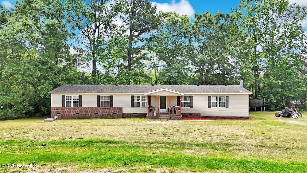 246 Farmhouse Court, Sanford, NC 27332 Listing Photo  1