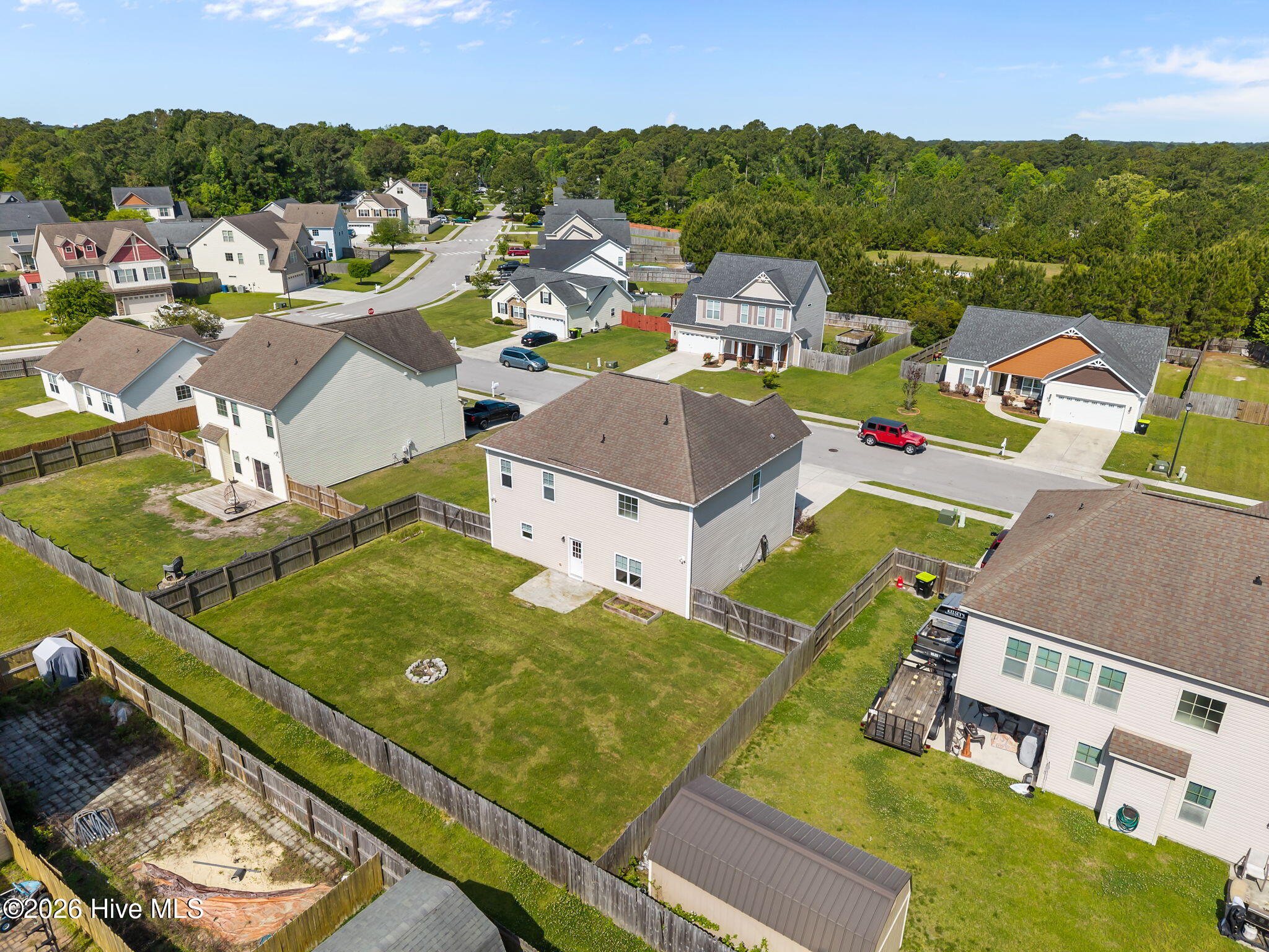 100568033 | Photo 32