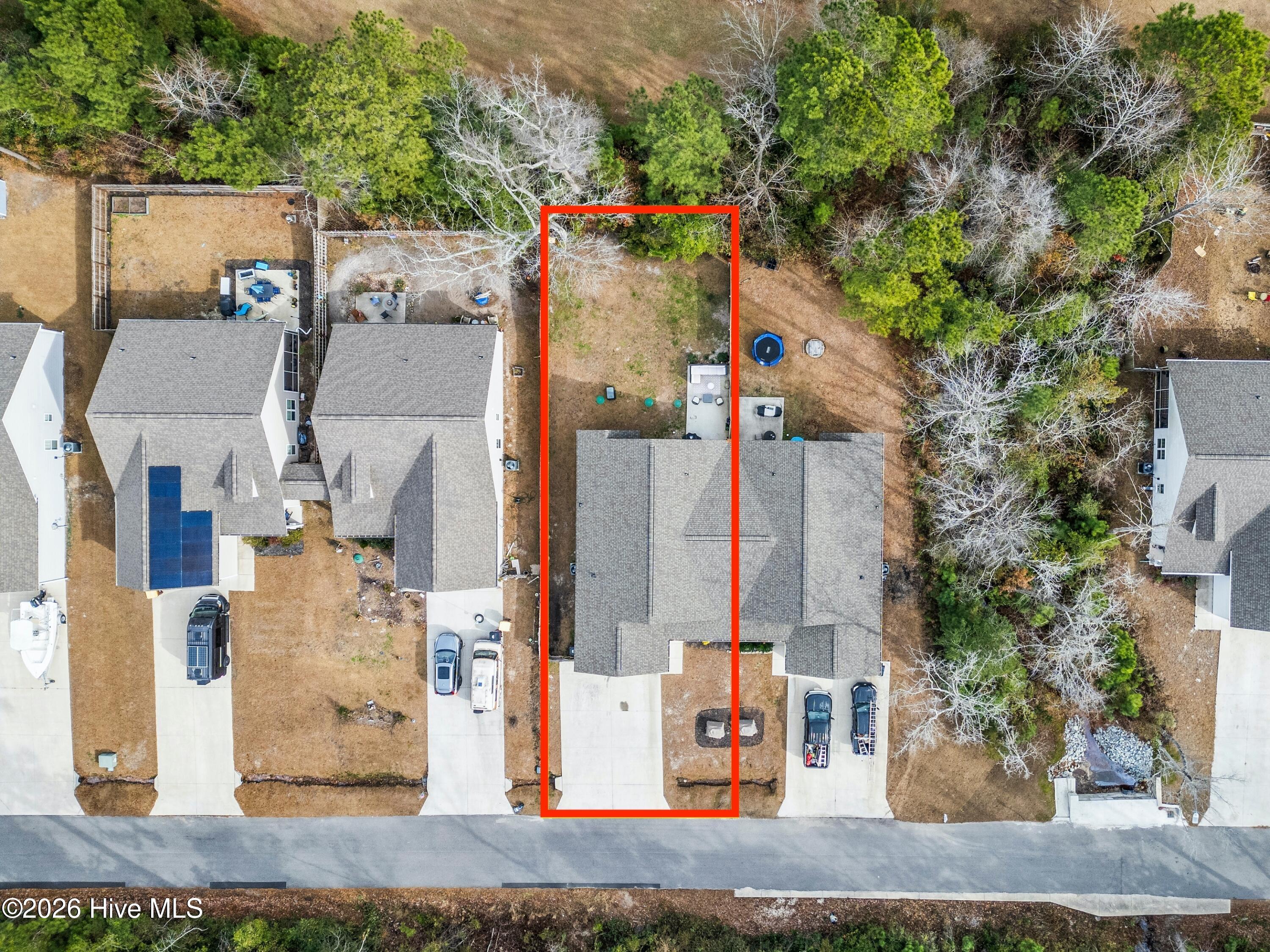 100547558 | Photo 32