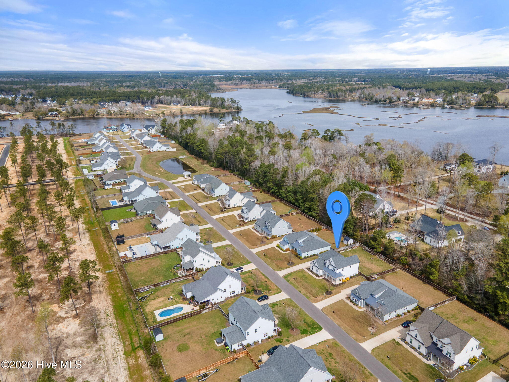 100560908 | Photo 36