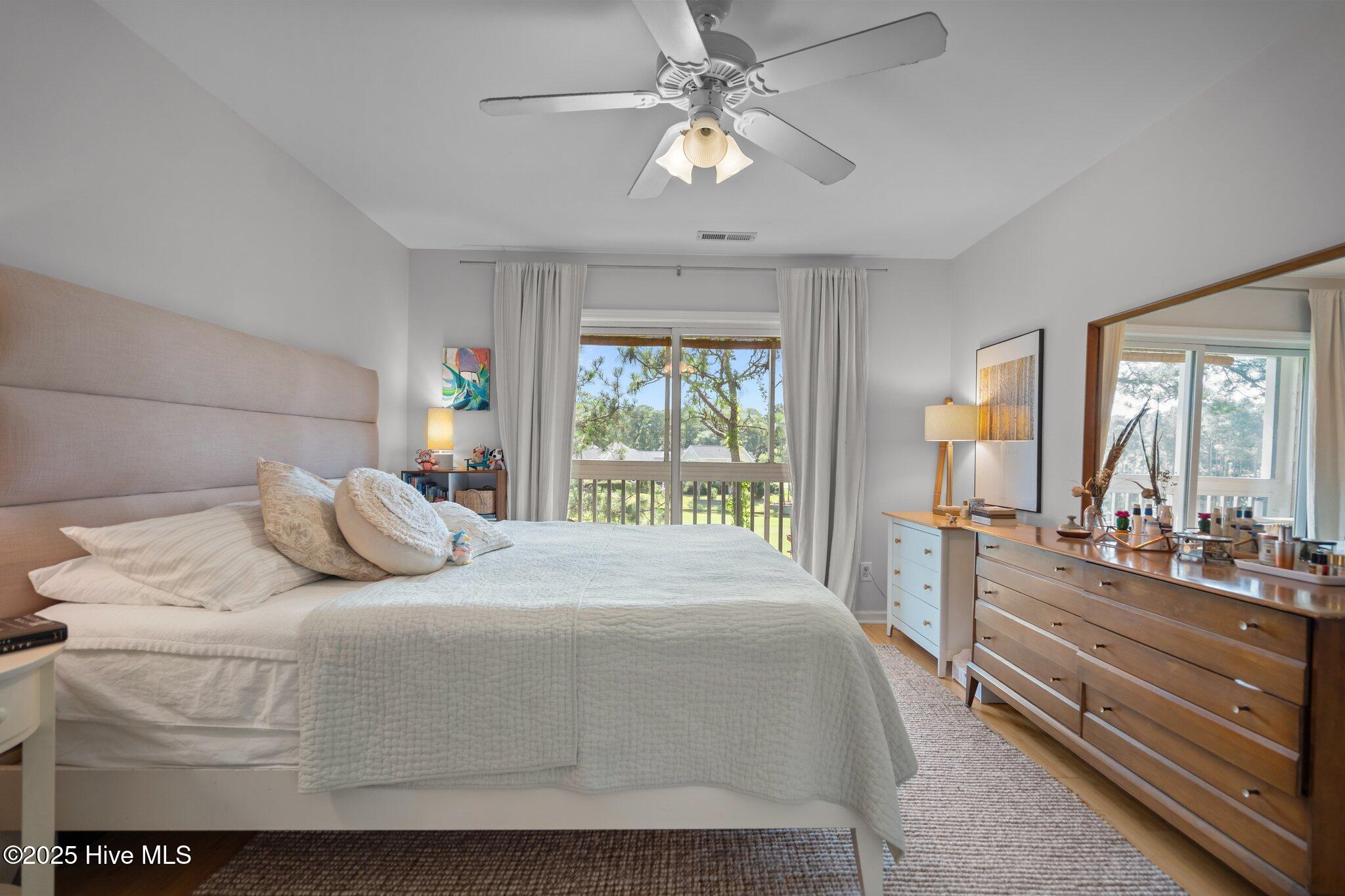 100517817 | Photo 17