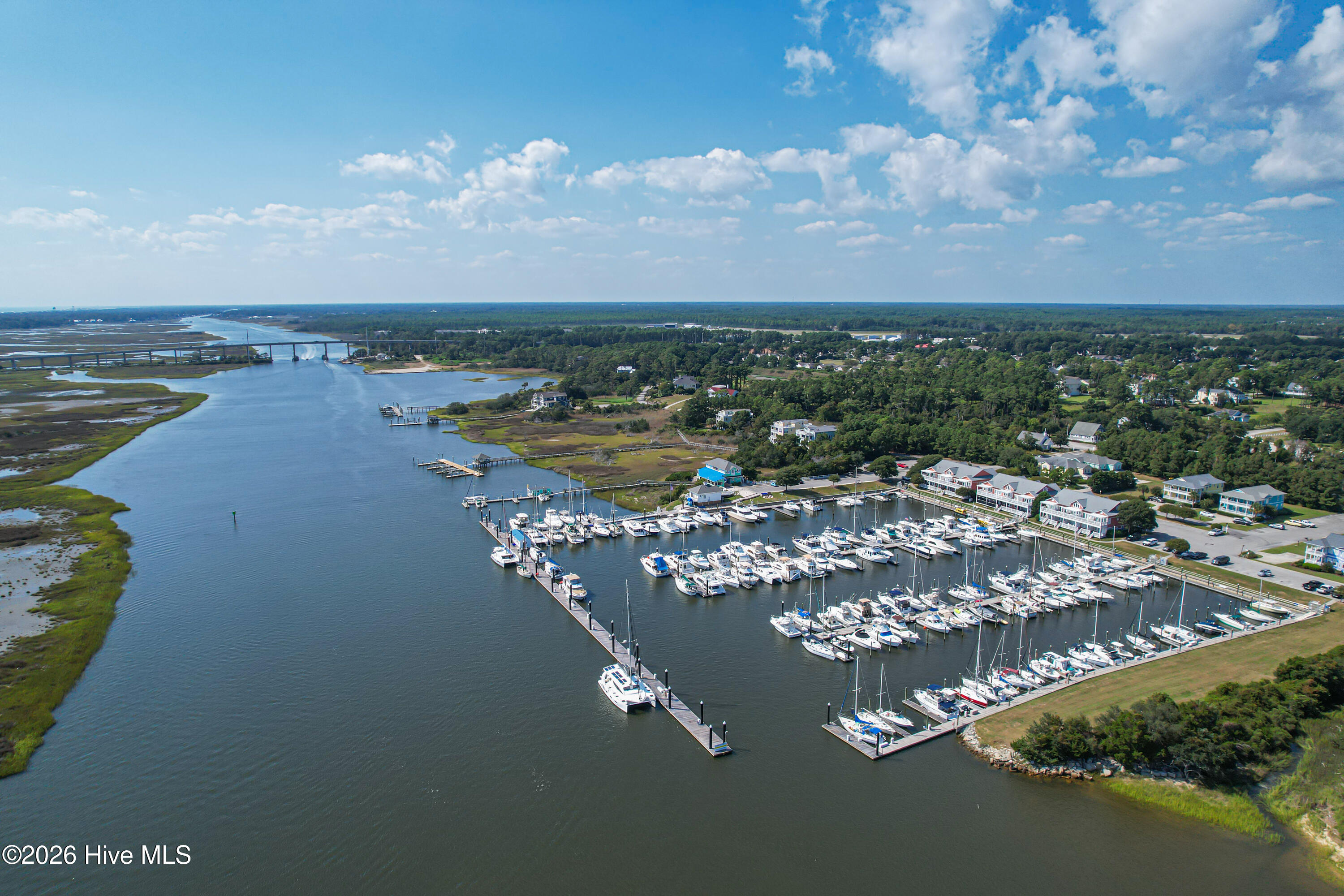 100558016 | Photo 57