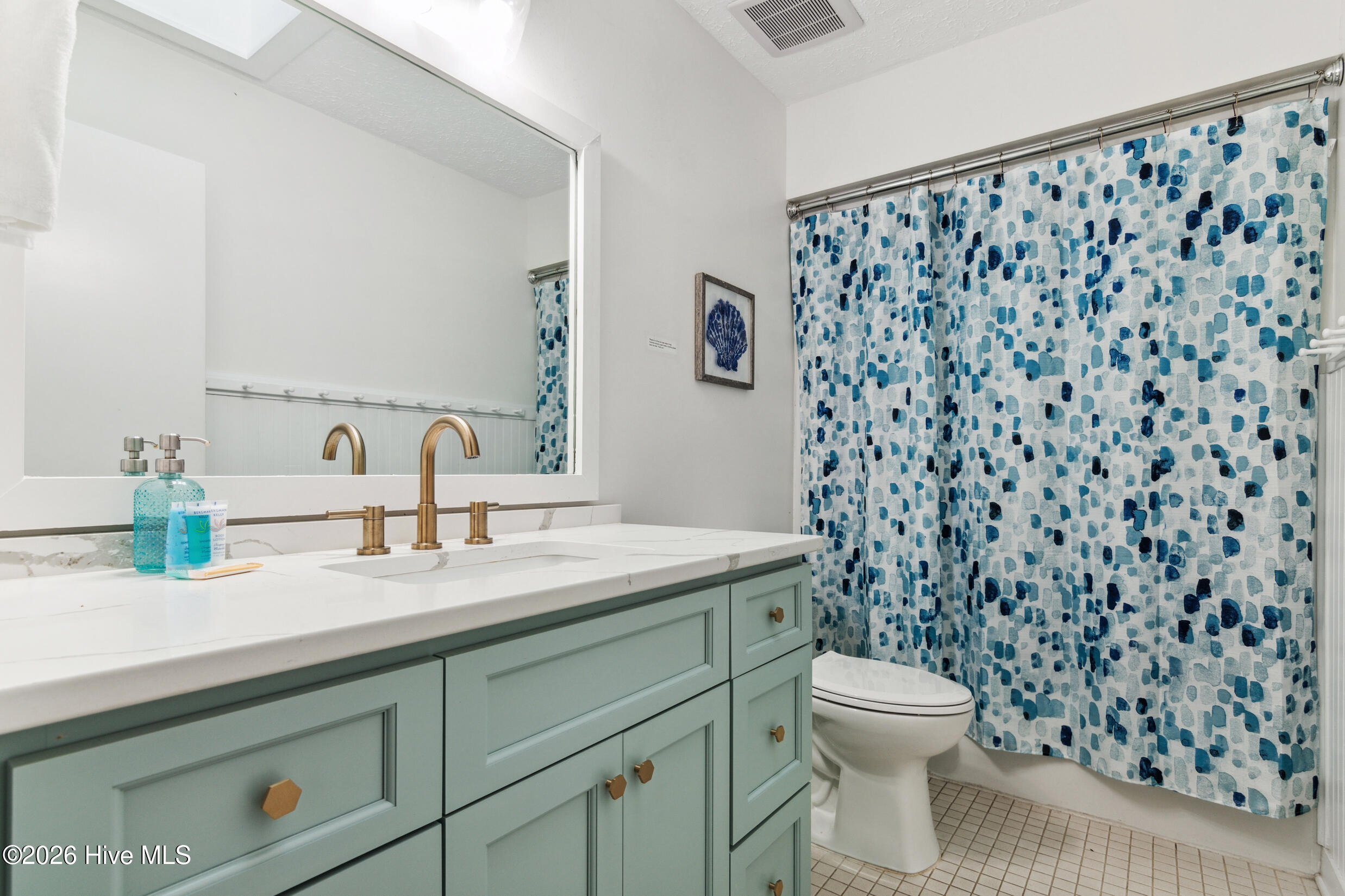 100557535 | Photo 34