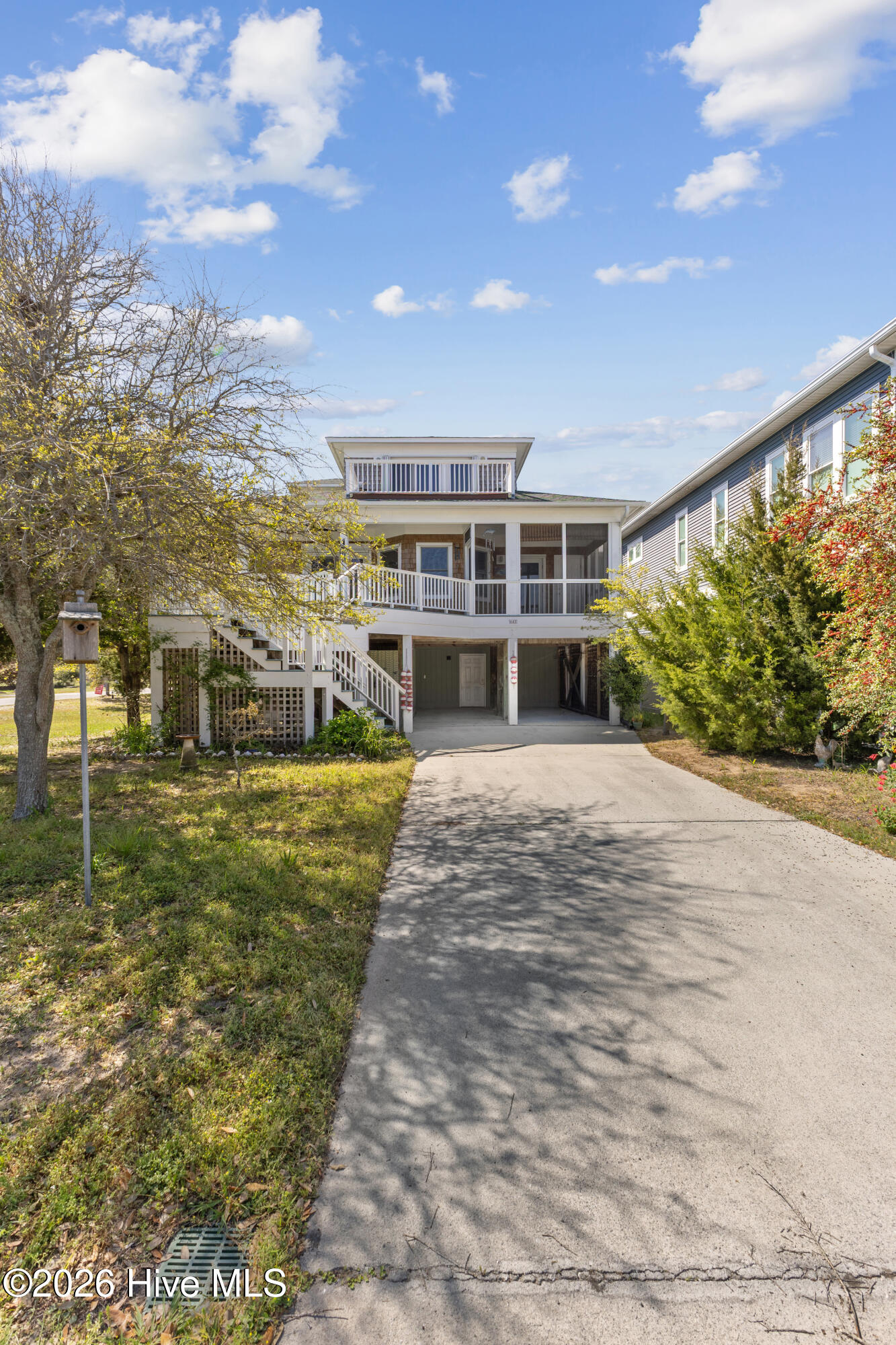 100535794 | Photo 81