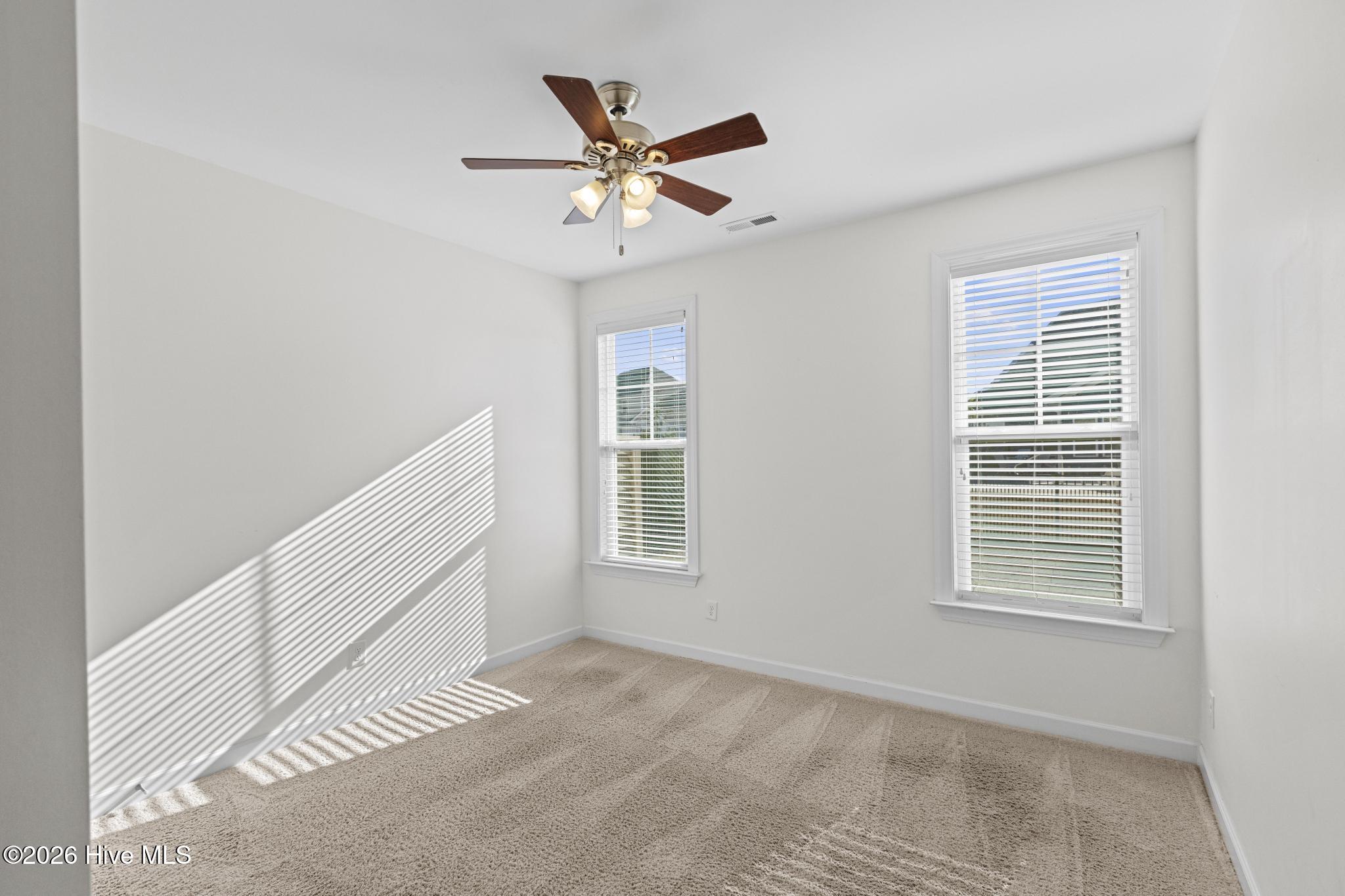 100554493 | Photo 22