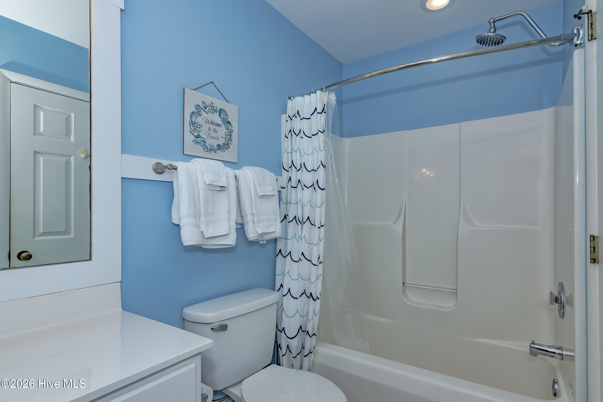 100557285 | Photo 33