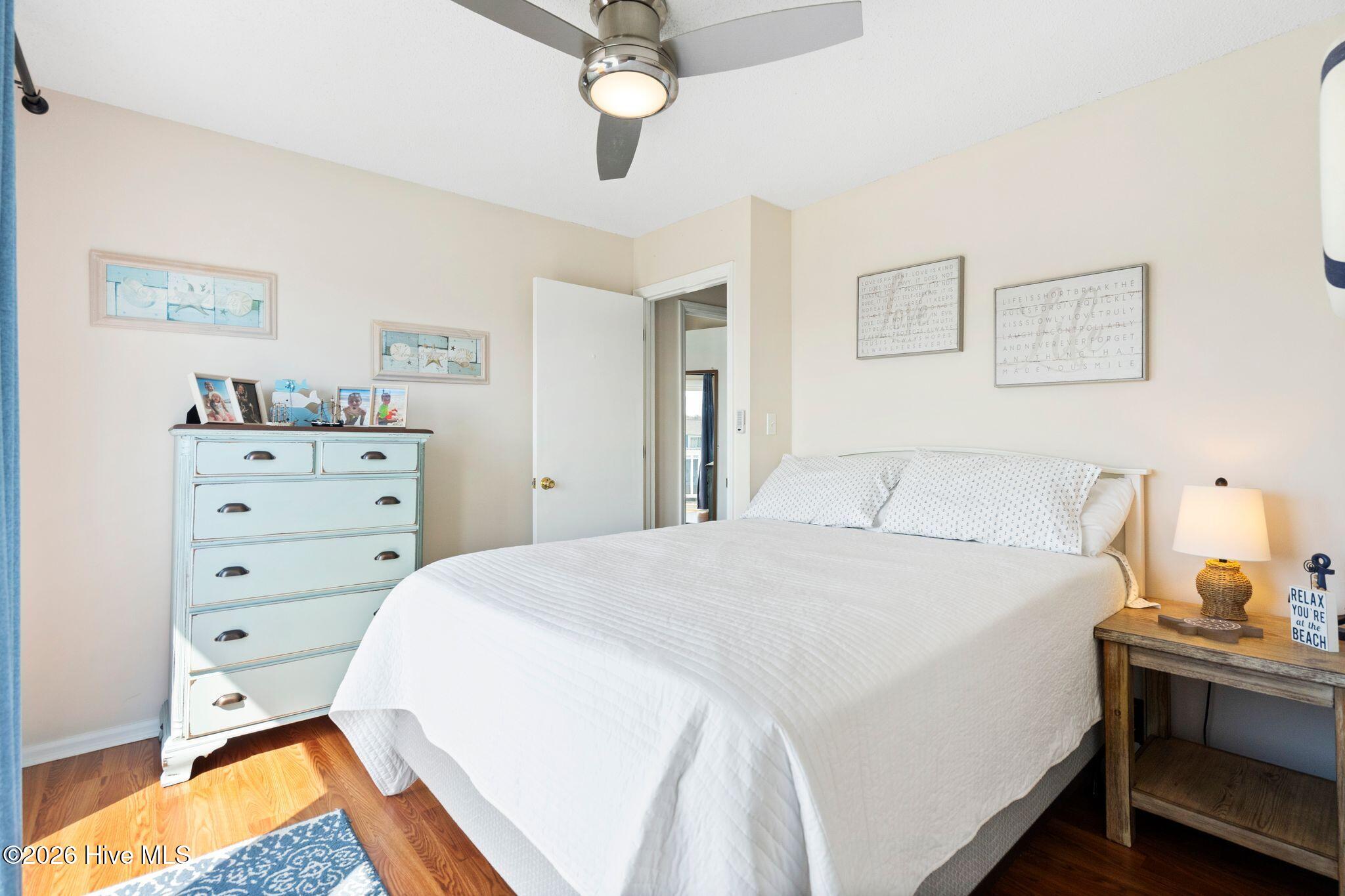 100559902 | Photo 24