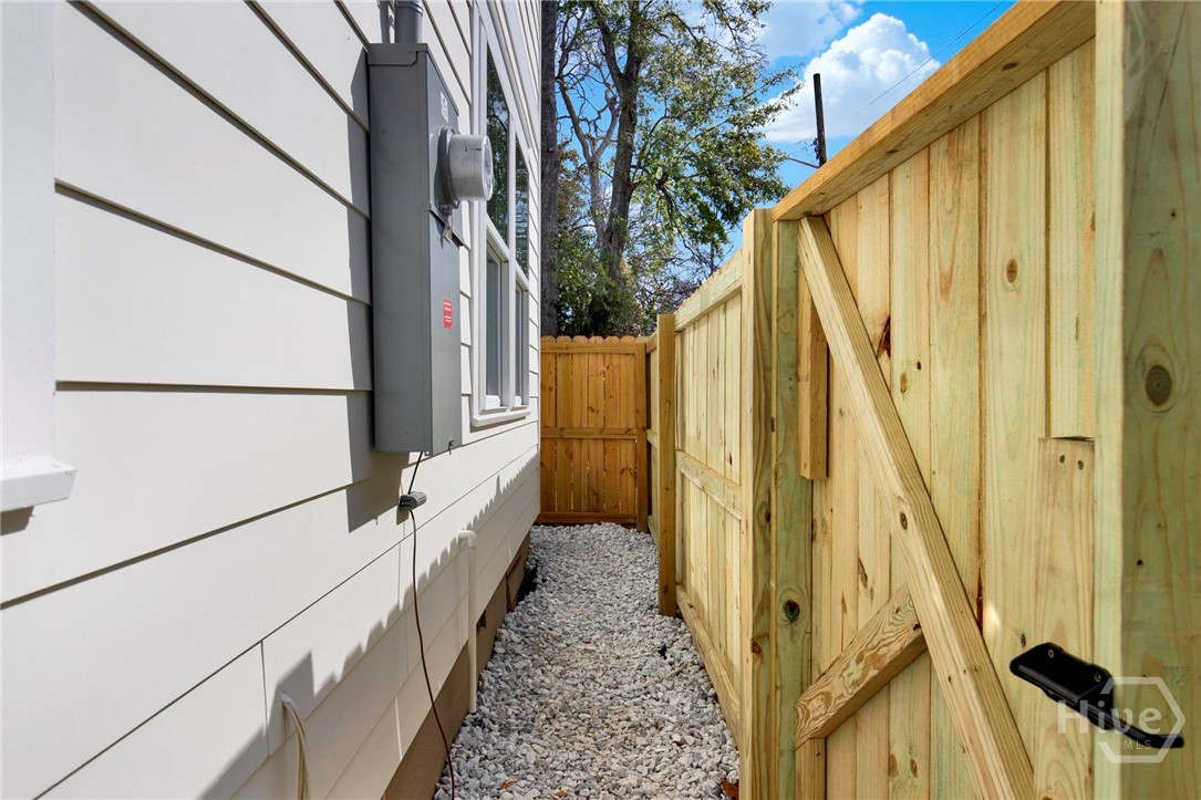 1012 Atlantic, Savannah, GA, 31401