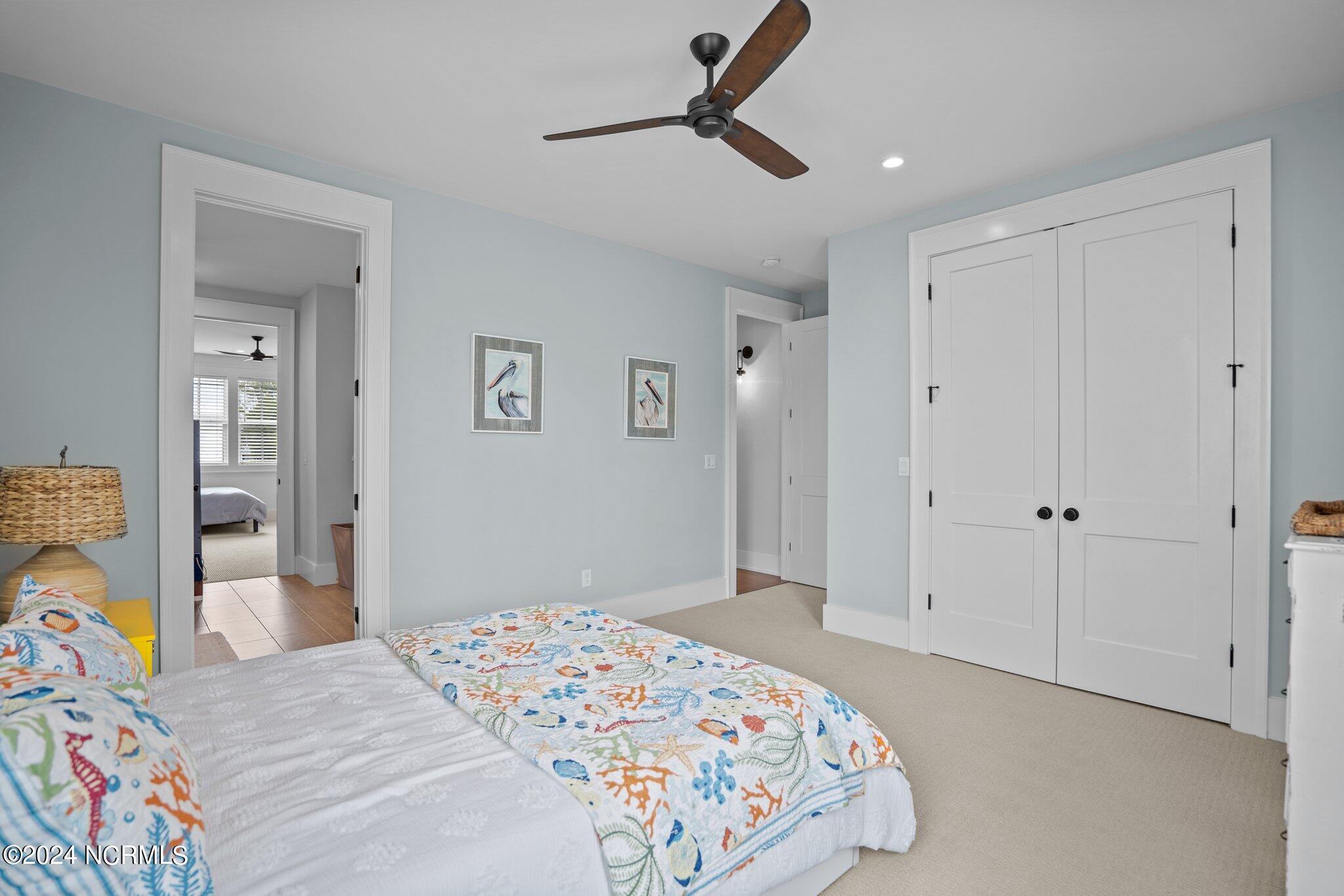 100556324 | Photo 32