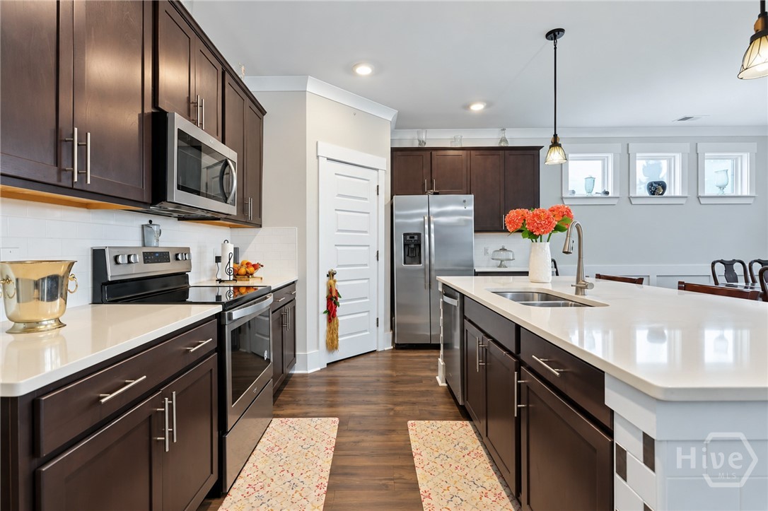 Spacious Kitchen
