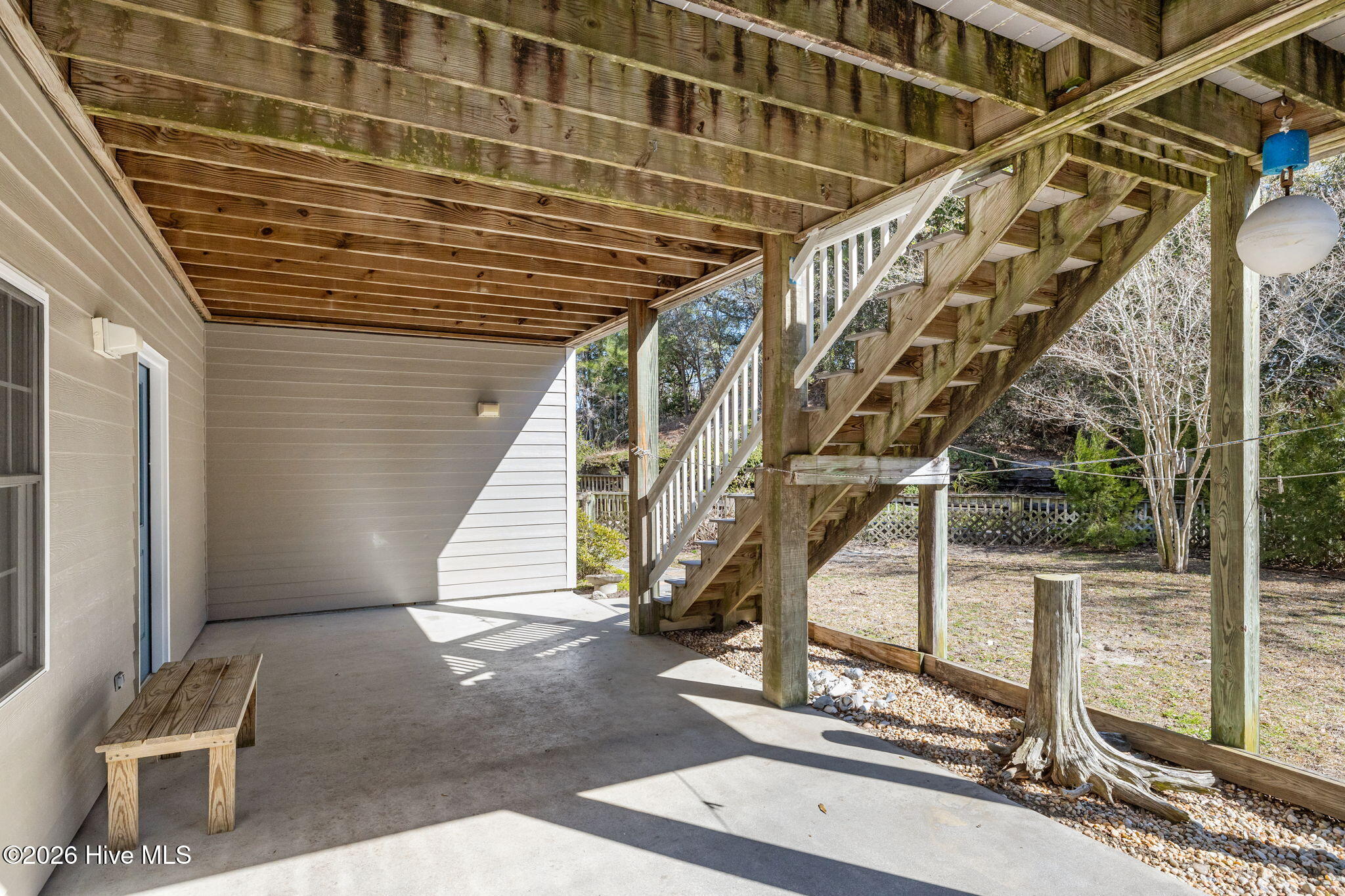 100556674 | Photo 45